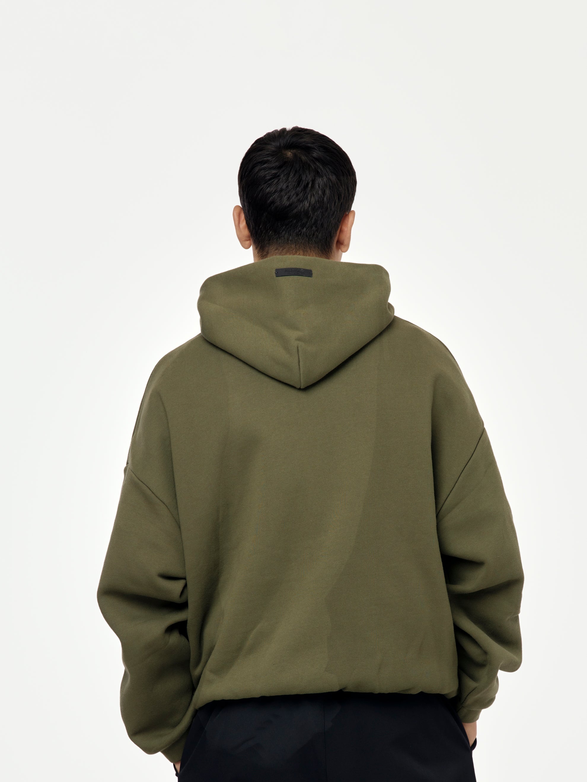 ESSENTIALS FLEECE HOODIE (MILITARY) | unionlosangeles