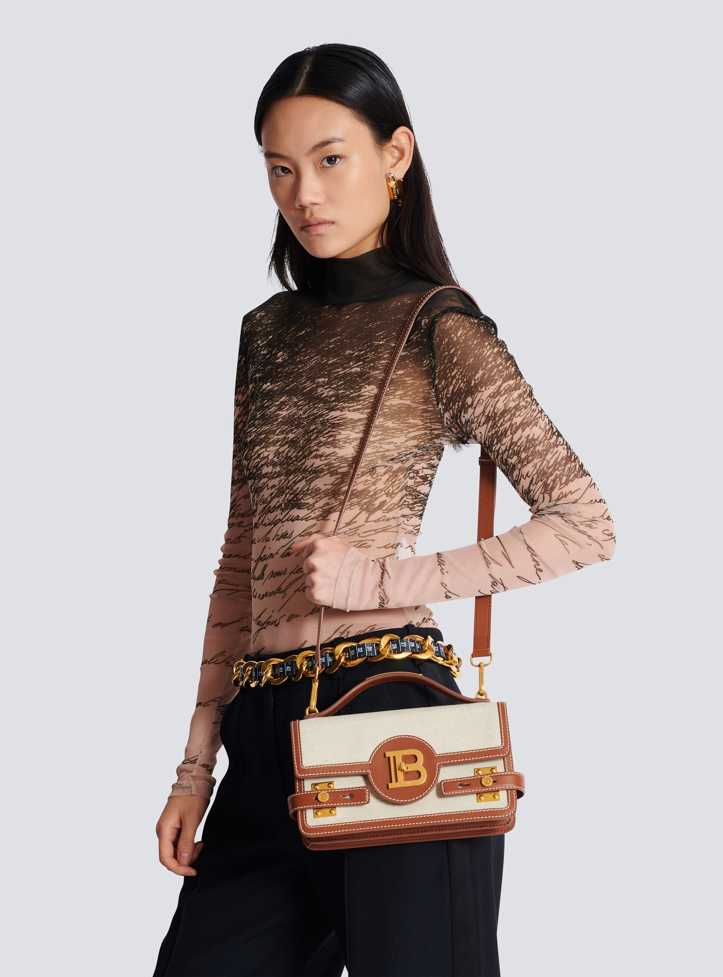 B-Buzz 24 canvas and leather bag - 8