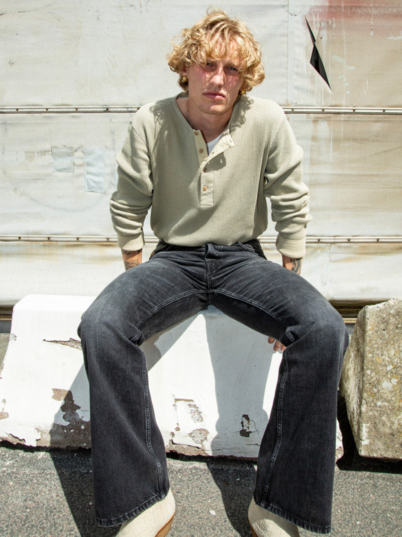 Nudie Jeans LS Henley Waffle T-Shirt Desert outlook