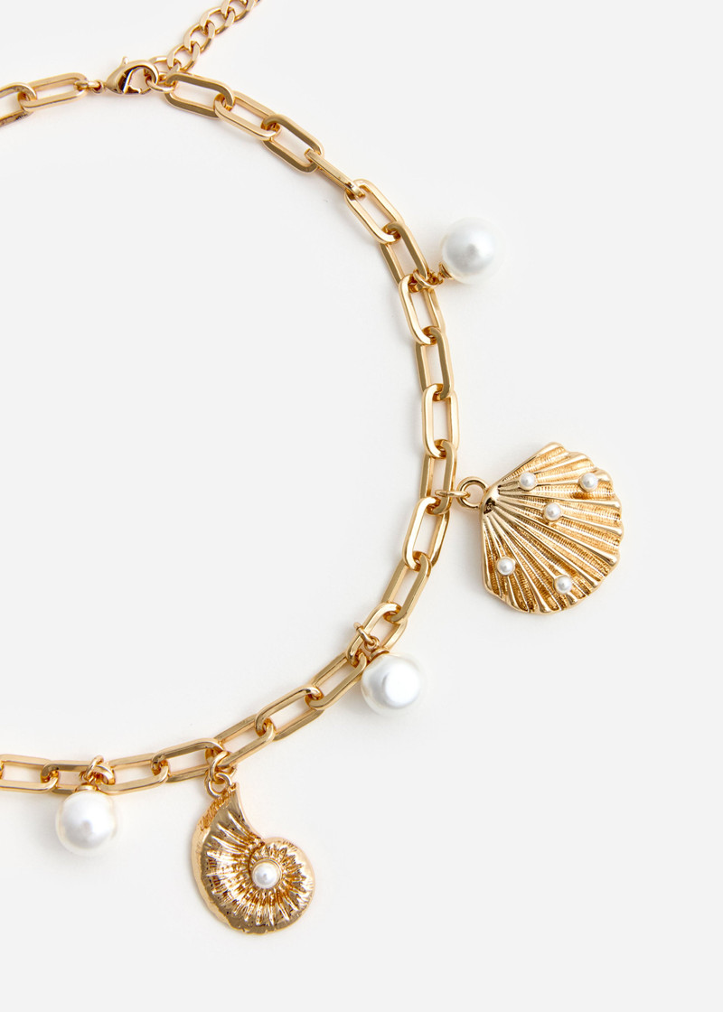 Gold Pearl Shell Charm Necklace 3