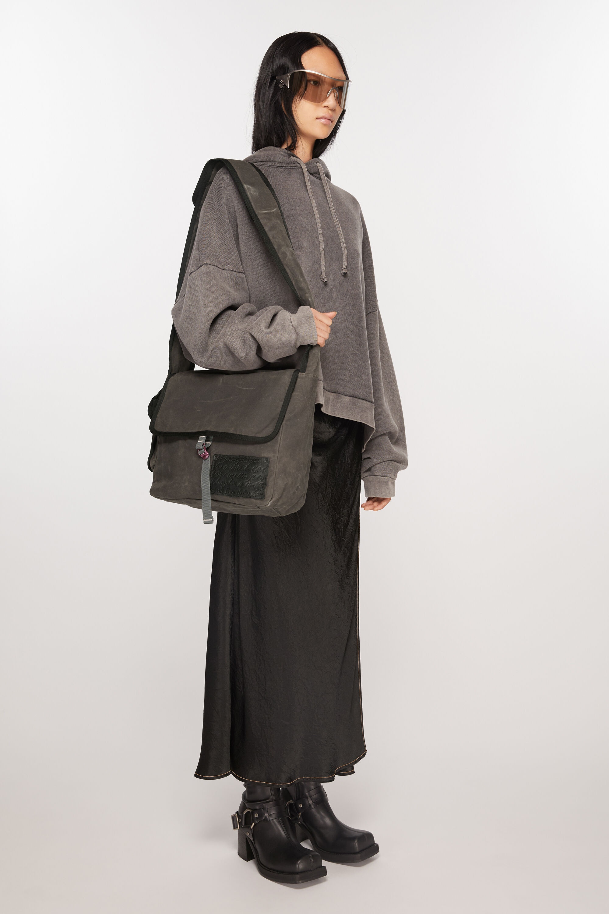 Messenger bag - Grey/black - 2