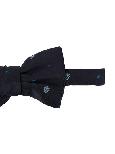 Alexander McQueen skull-print clip-on bow tie outlook