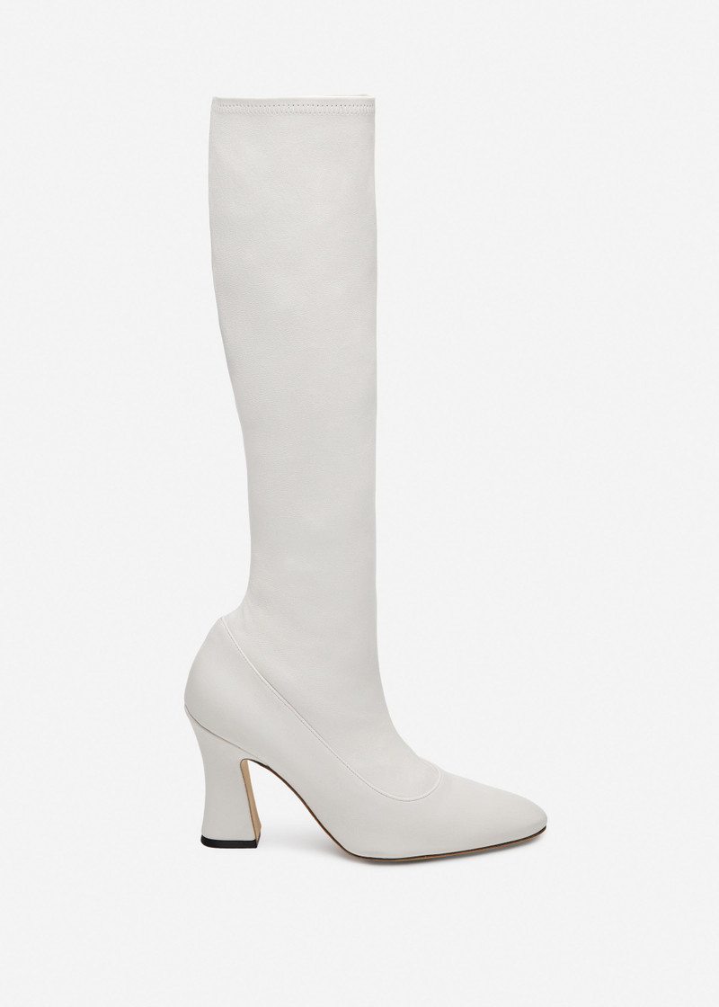 Thick heel leather boots in cream 1