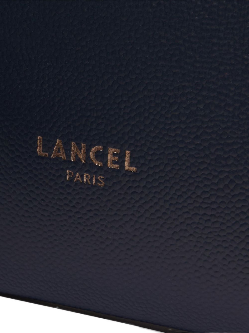 zip-fastening leather clutch 5