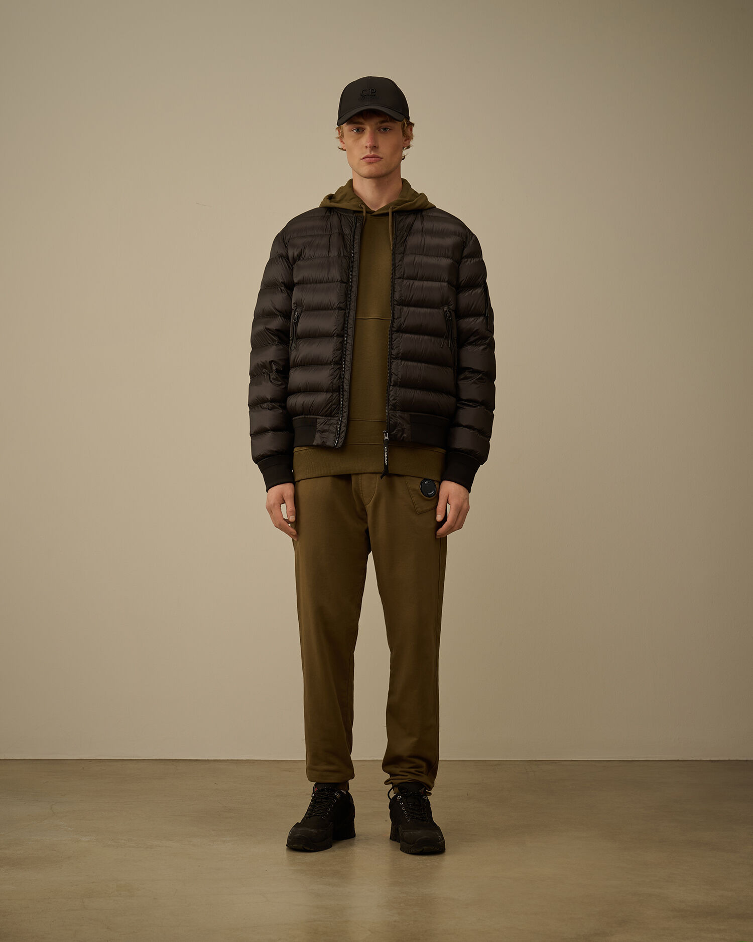 Light Fleece Lens Sweatpants - 2