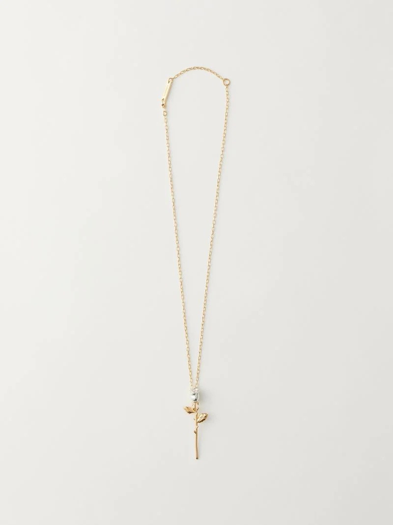 ROSE CHARM NECKLACE 3