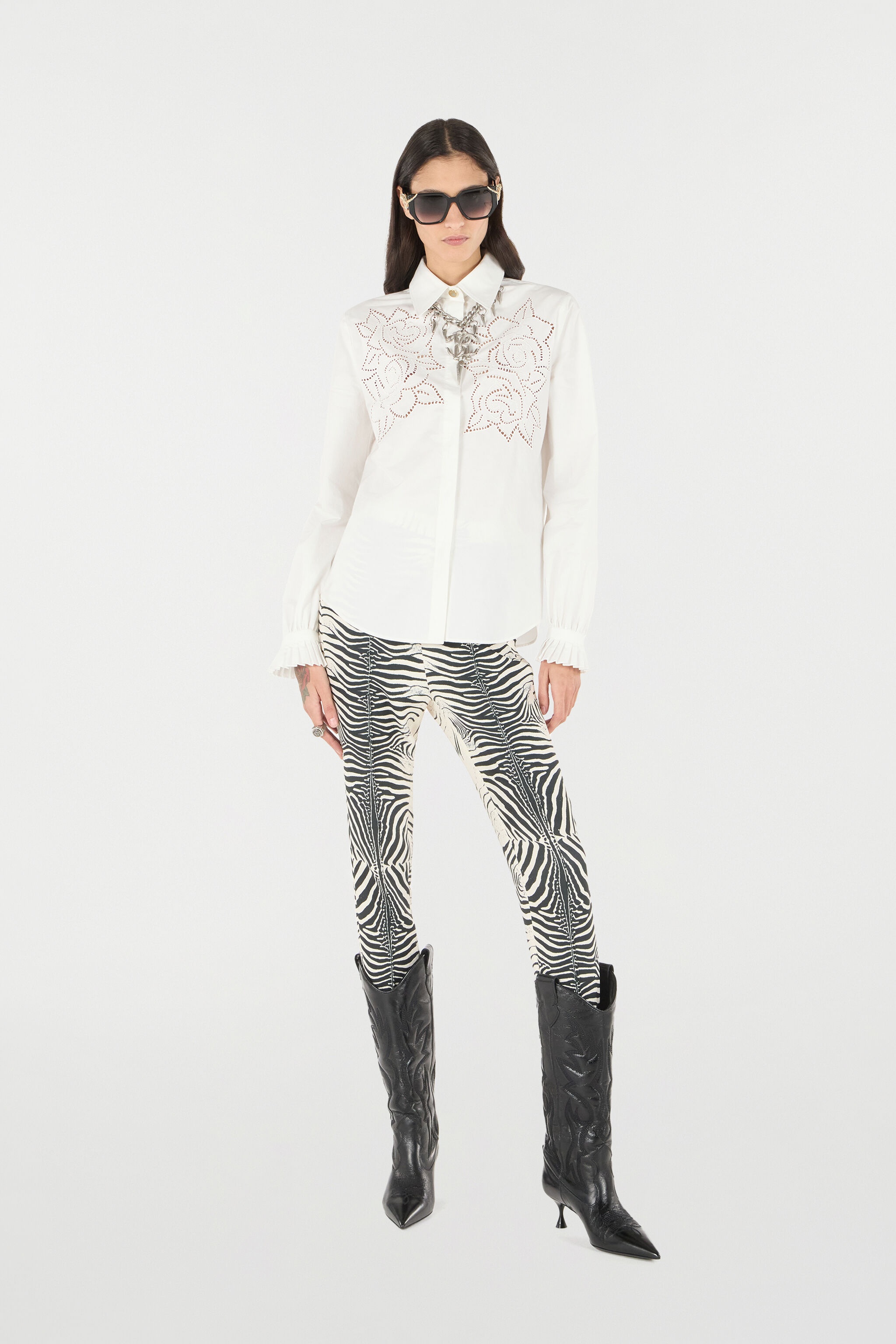Shirt With Perforated Rose Motif - 2