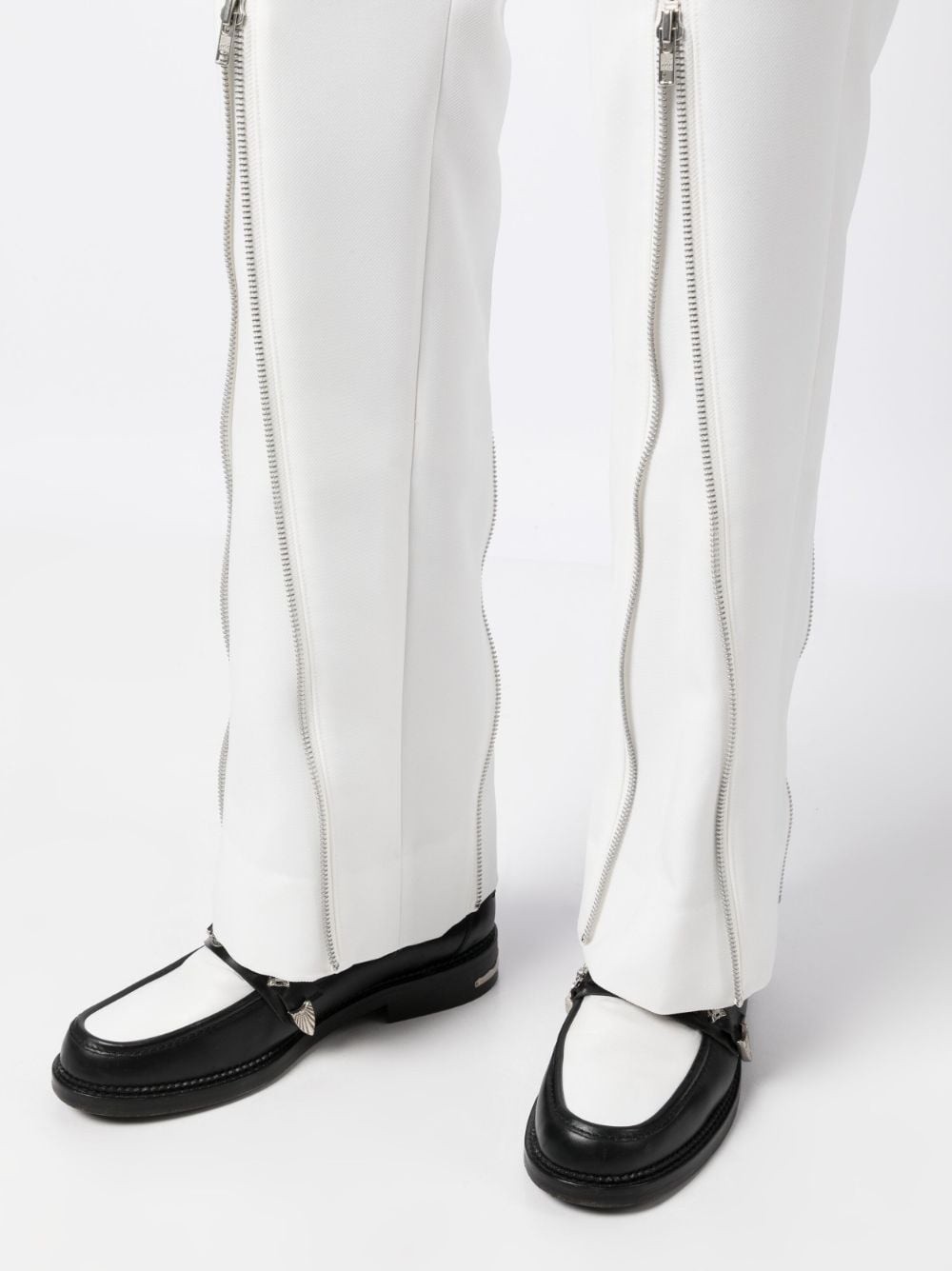 decorative zip-detailing low-rise trousers - 5
