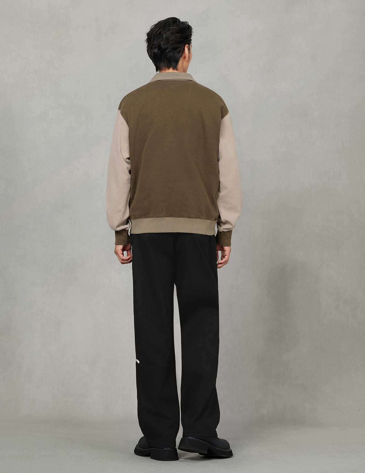 Logo Appliqué Regular Fit Half-Zip Color-Blocking Sweatshirt - 9