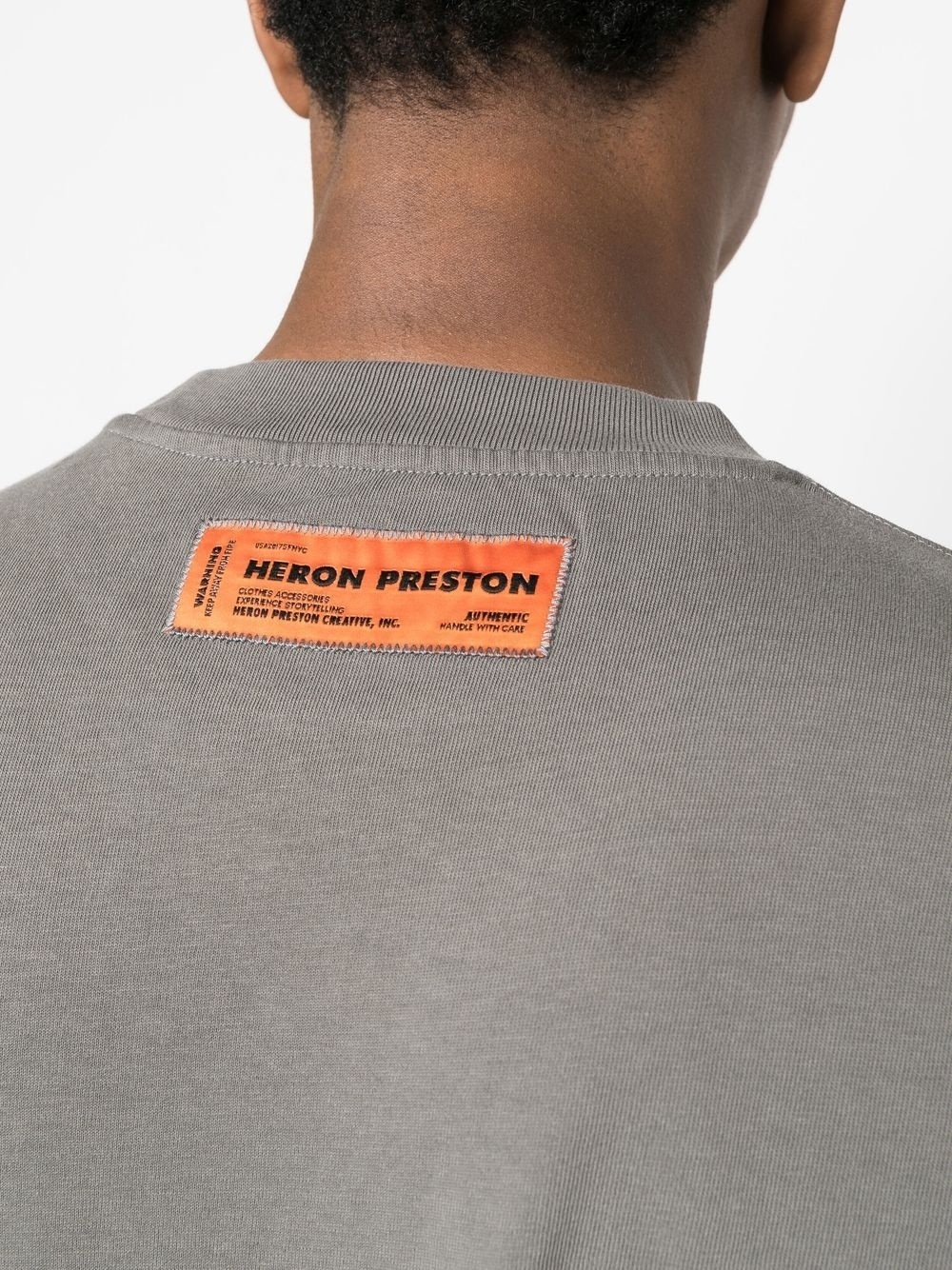 logo-patch crew neck T-shirt - 5