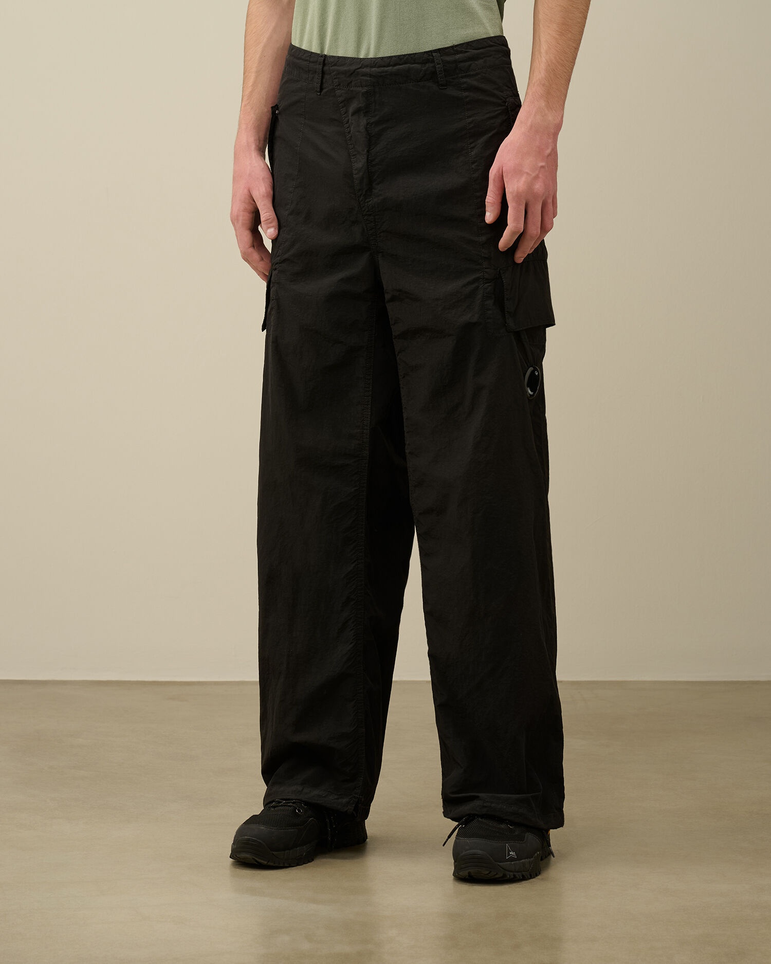 C.P. Company Flatt Nylon Oversized Cargo Pants | REVERSIBLE