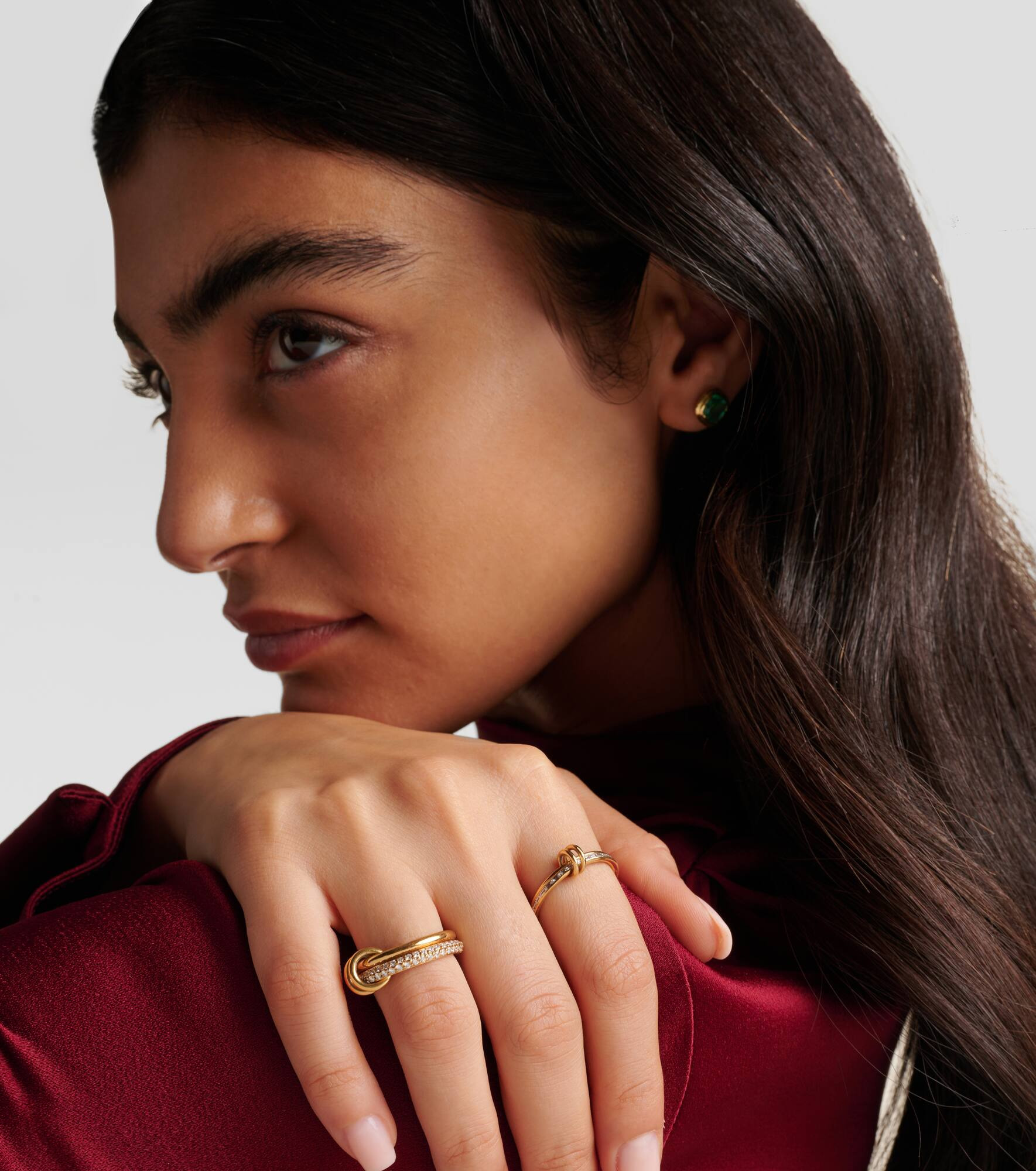Callisto 18kt gold linked rings with white diamonds - 2