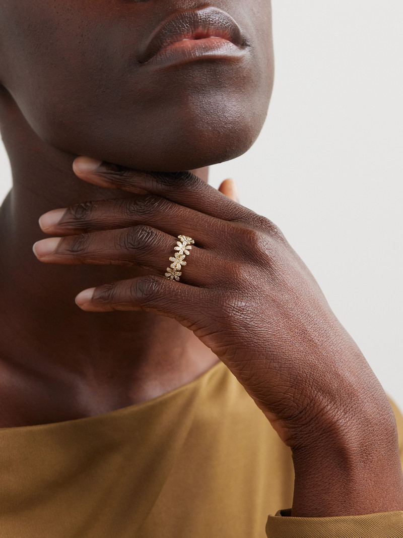 SYDNEY EVAN Daisy Eternity 14-karat Gold Diamond Ring outlook