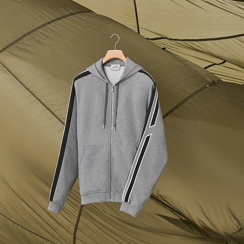 "Run H" zipped hooded sweater - 4