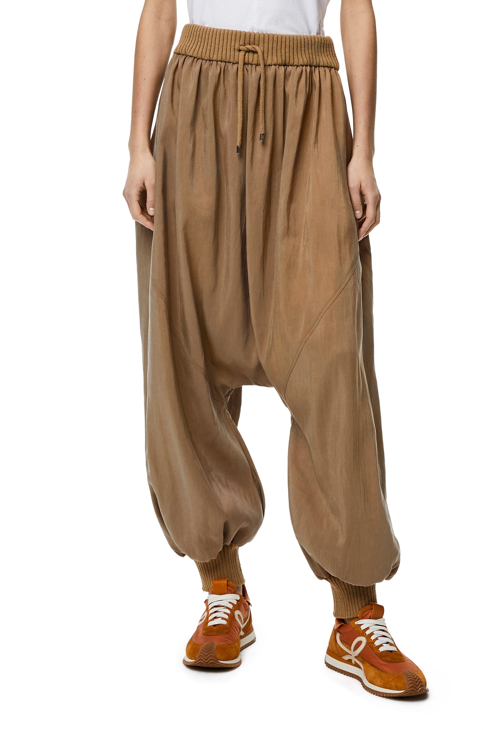 Balloon trousers in silk - 3