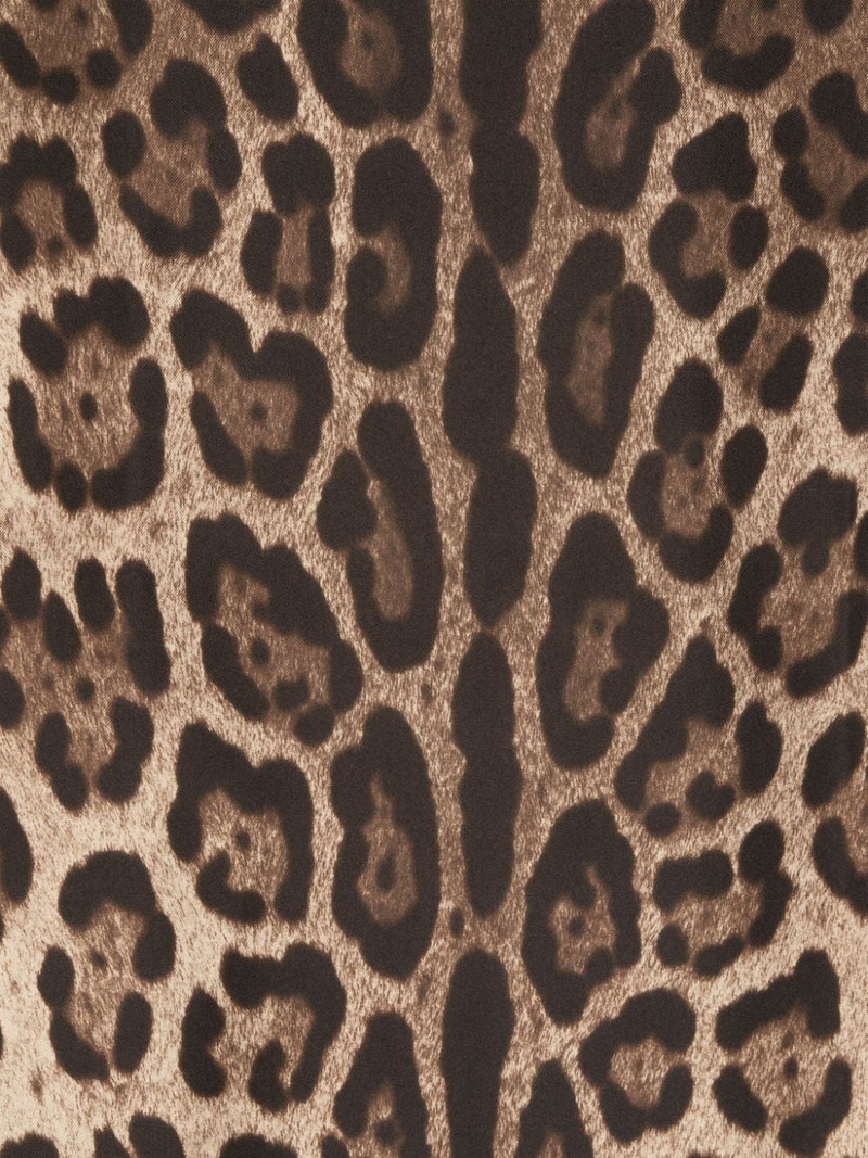 Dolce & Gabbana leopard-print silk scarf outlook