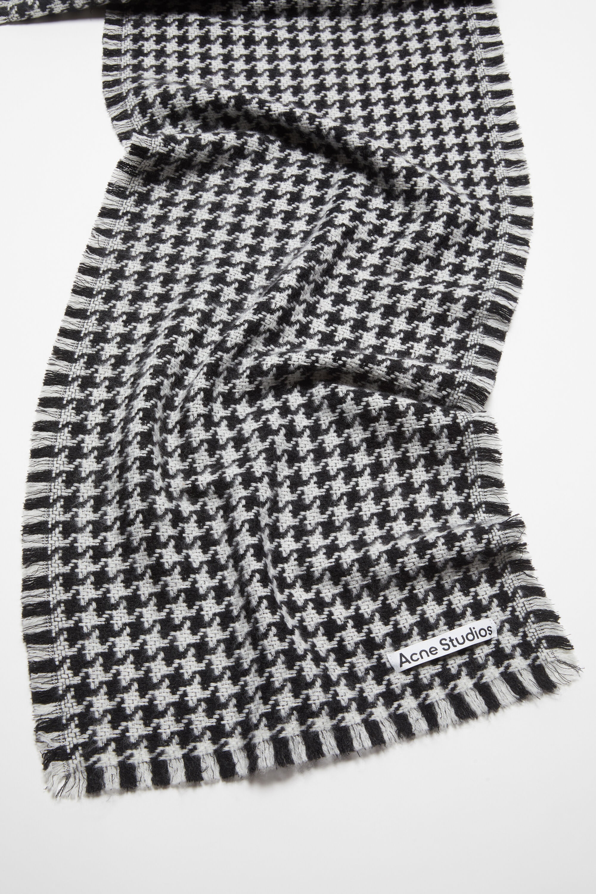 Houndstooth scarf - Black/white - 4