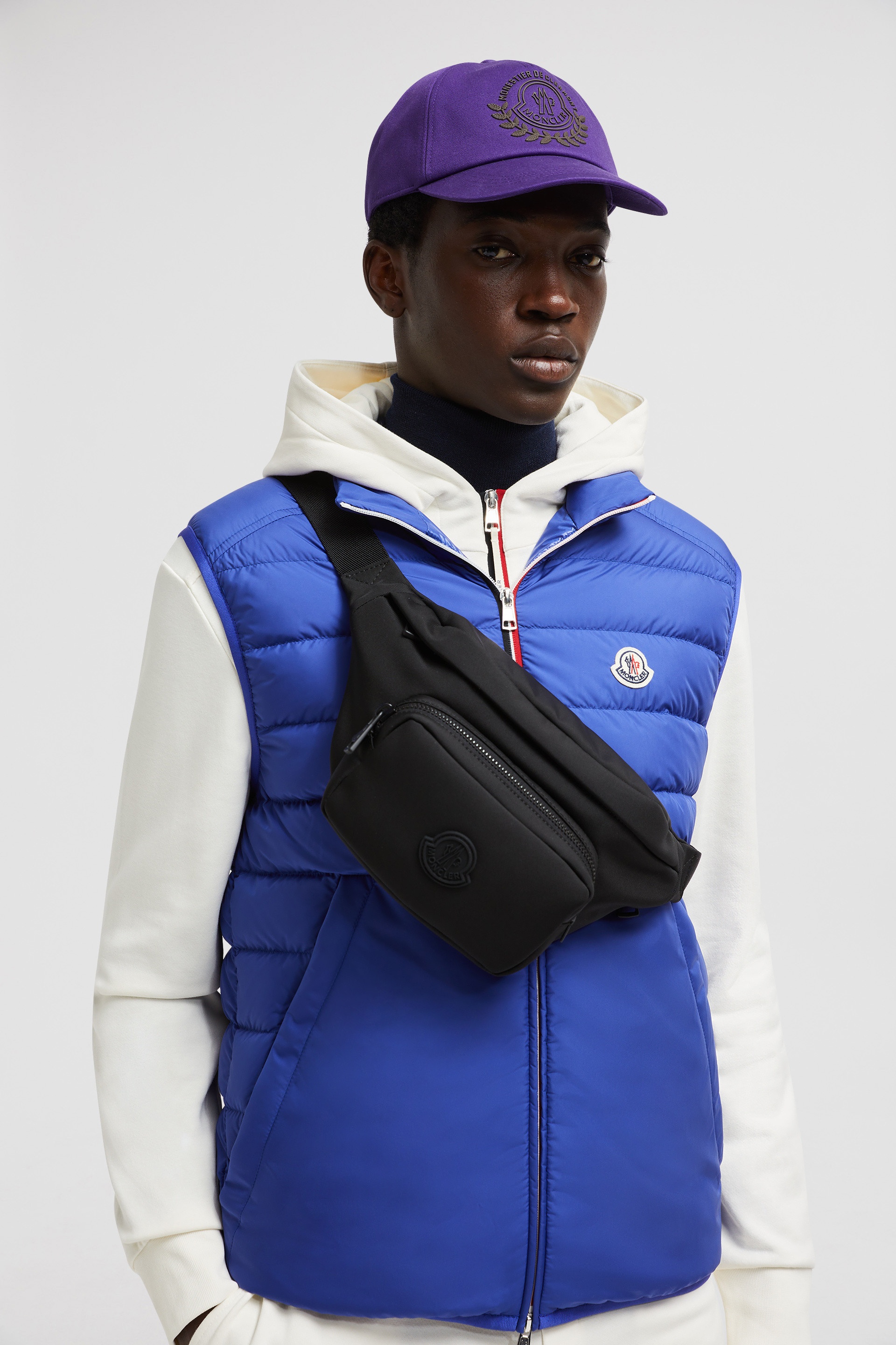 ★送関込み★ Moncler Durance belt bag Moncler Durance Belt Bag | Black | FARFETCH