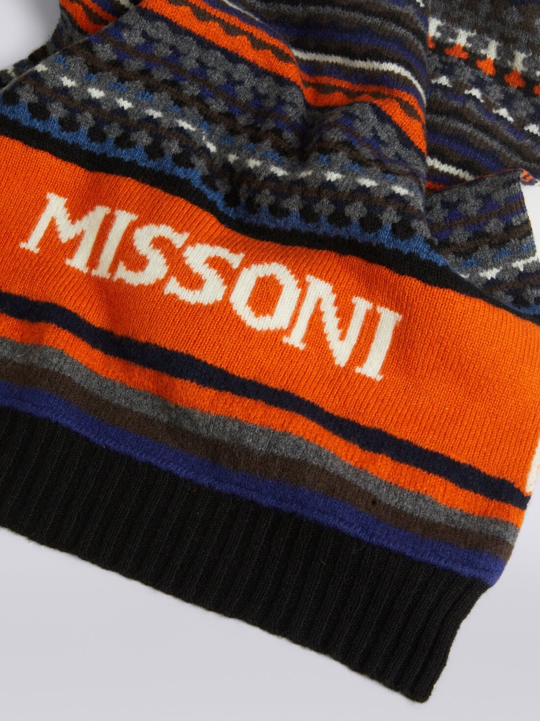 Jacquard wool scarf with logo - 2