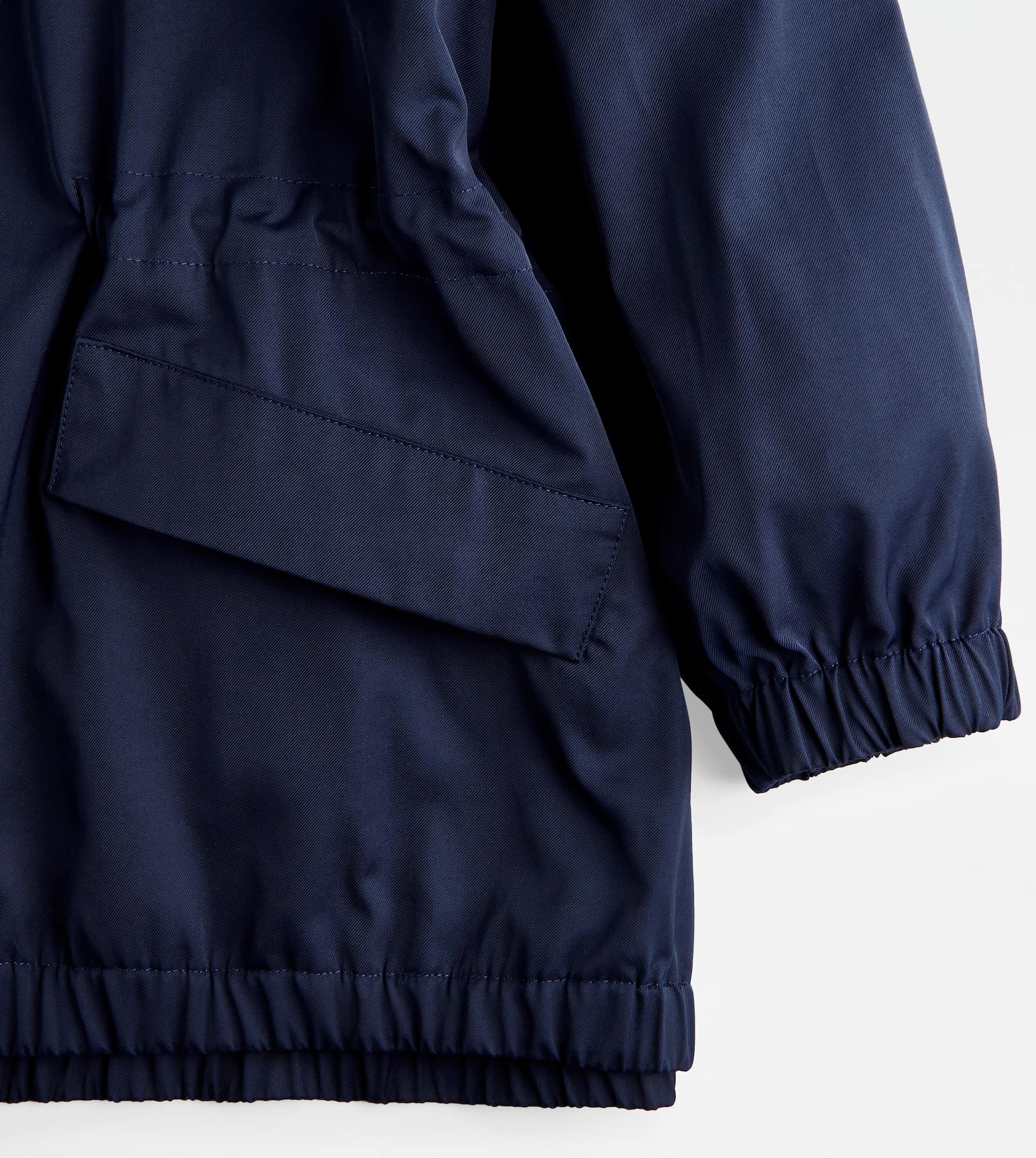 WINDBREAKER - BLUE - 9