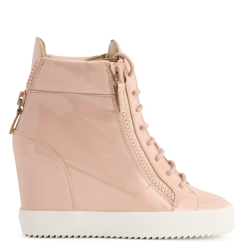 Addy Wedge 1