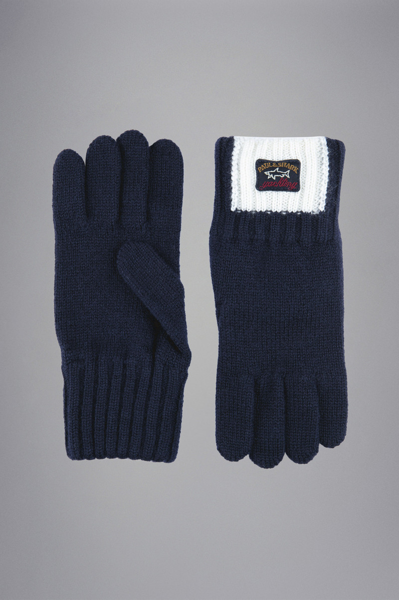 WOOL GLOVES 1