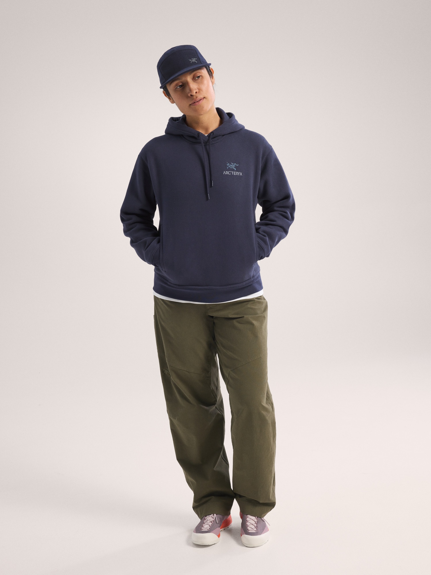 Emblem Fleece Hoody - 4