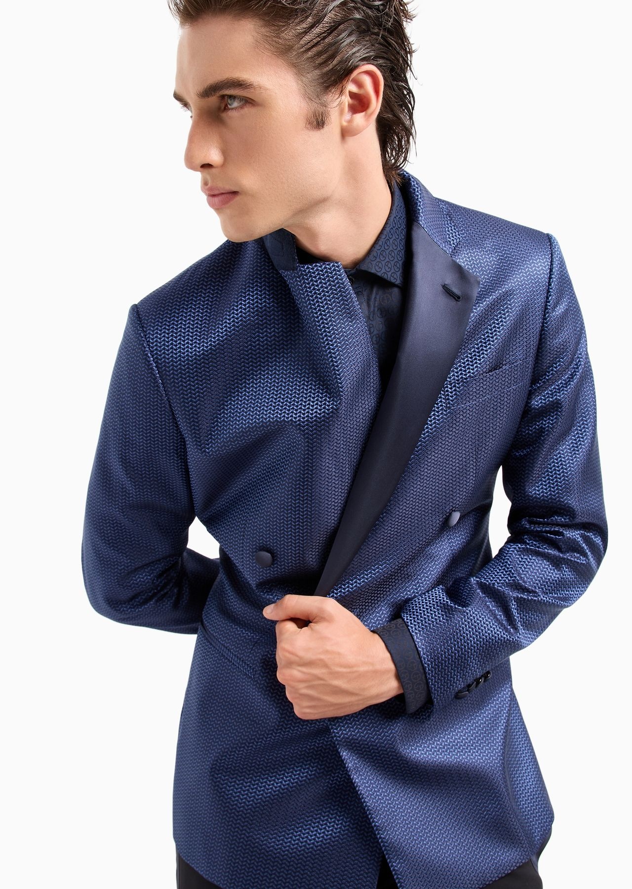 Soho line double-breasted tuxedo jacket in silk jacquard - 6