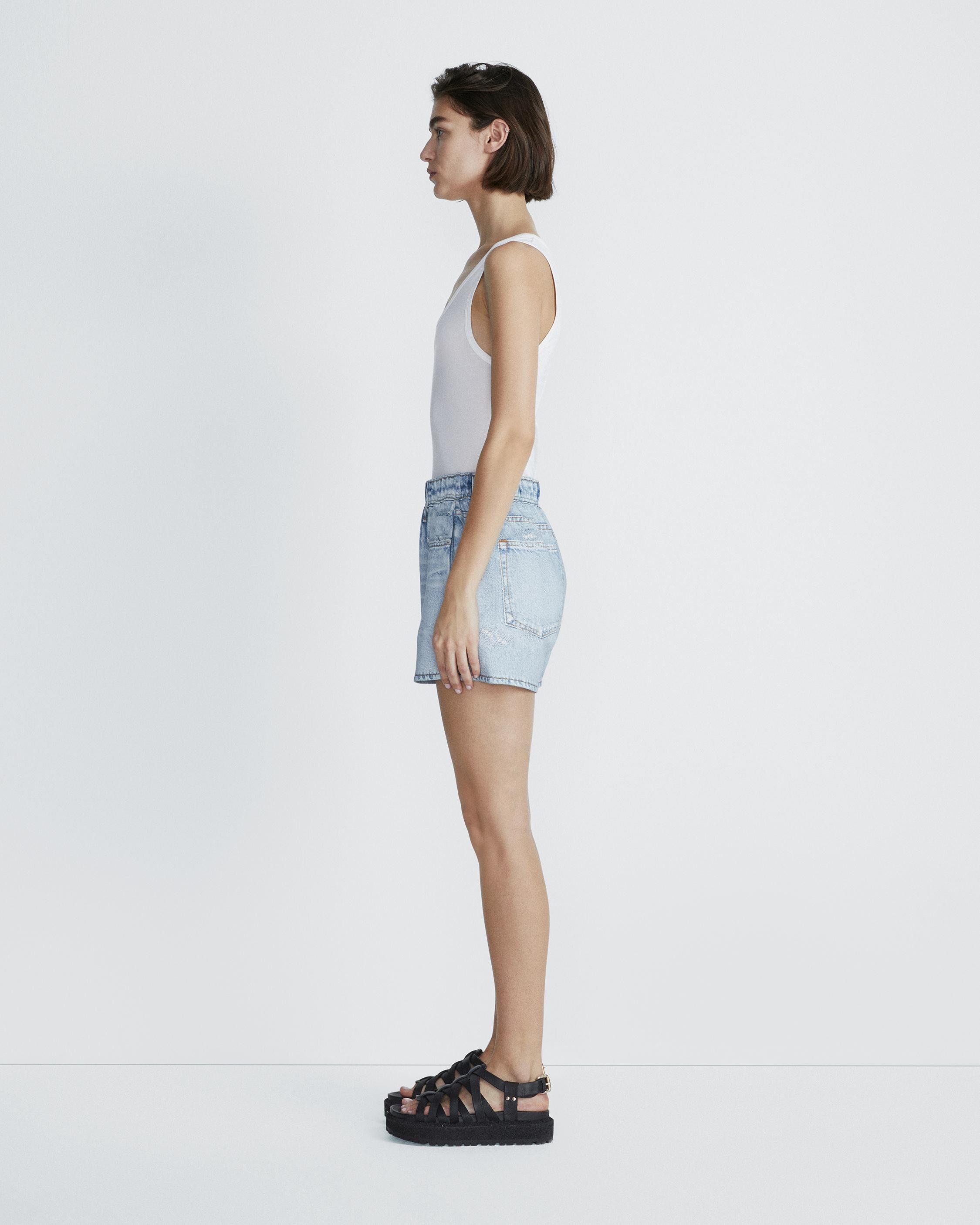 Miramar 4" Walking Short
Trompe L'oeil Cotton Short - 3