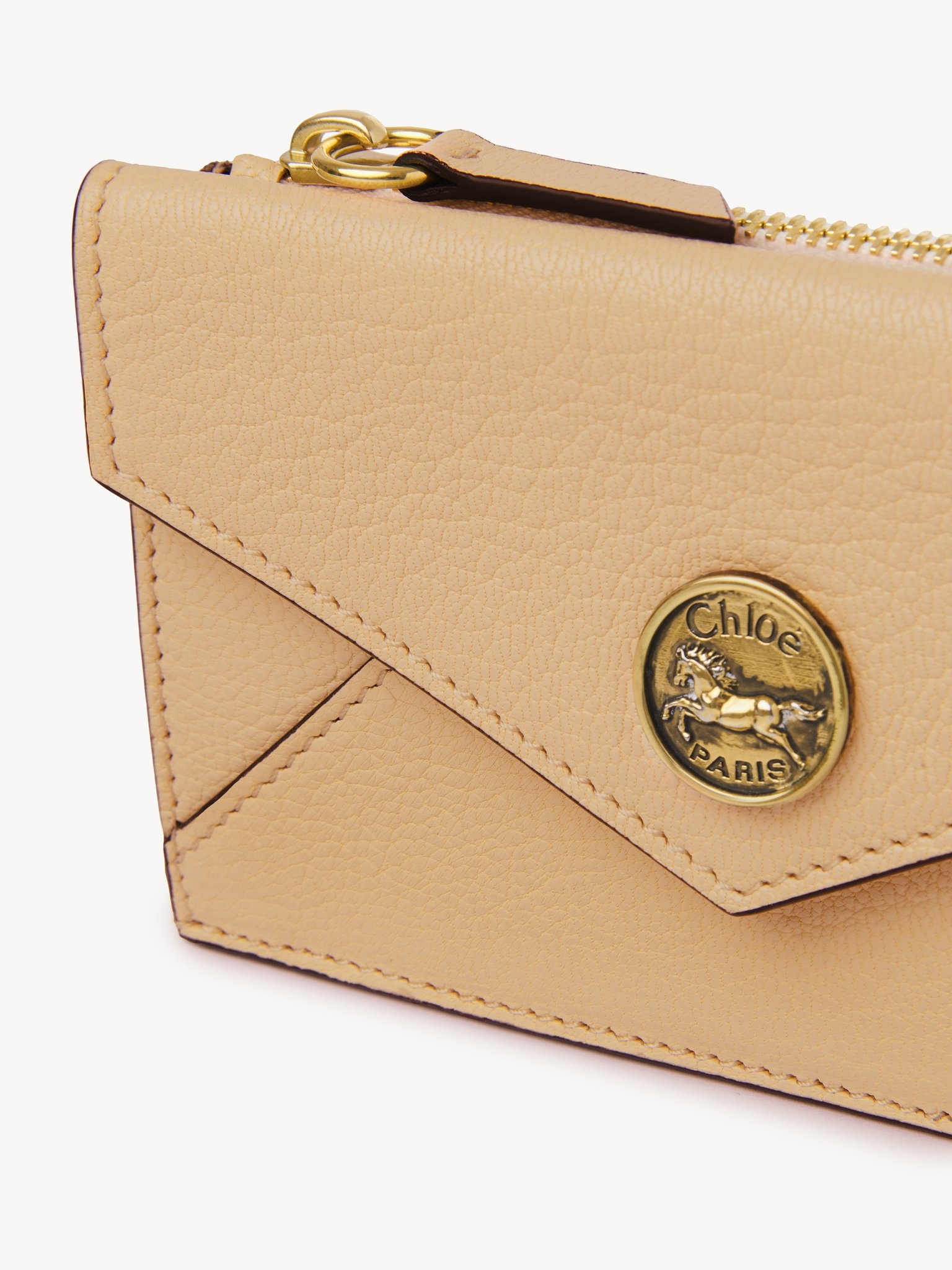 SMALL ENVELOPE PURSE WITH CARD SLOTS IN GRAINED LEATHER - 5