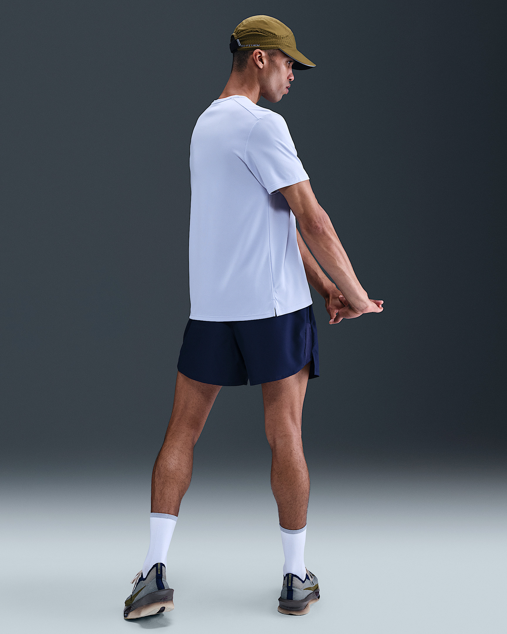 Nike Miler Men's Dri-FIT UV Short-Sleeve Running Top - 5