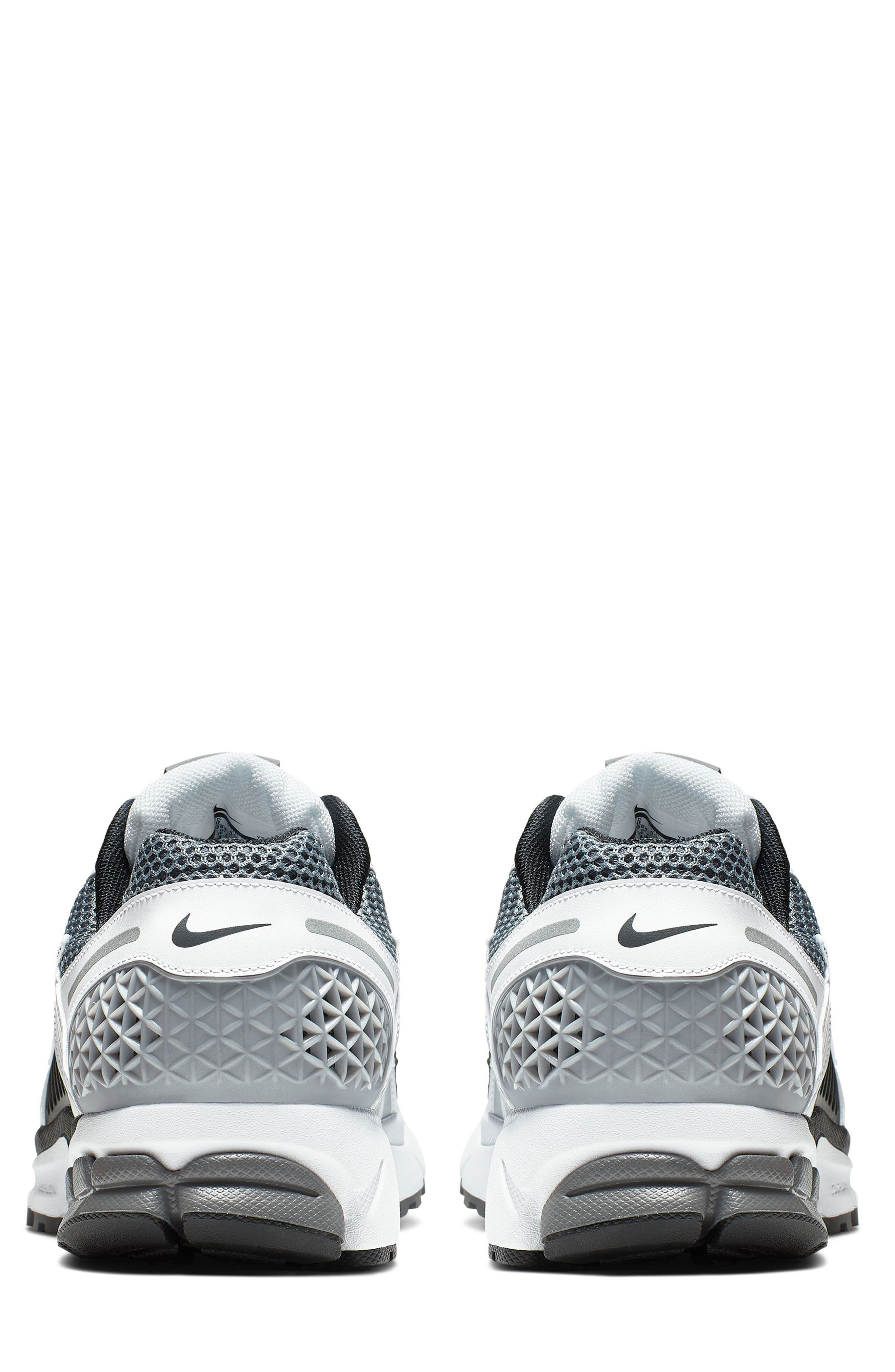 Nike Zoom Vomero 5 SE SP Sneaker in 001 D Grey/black at Nordstrom - 5