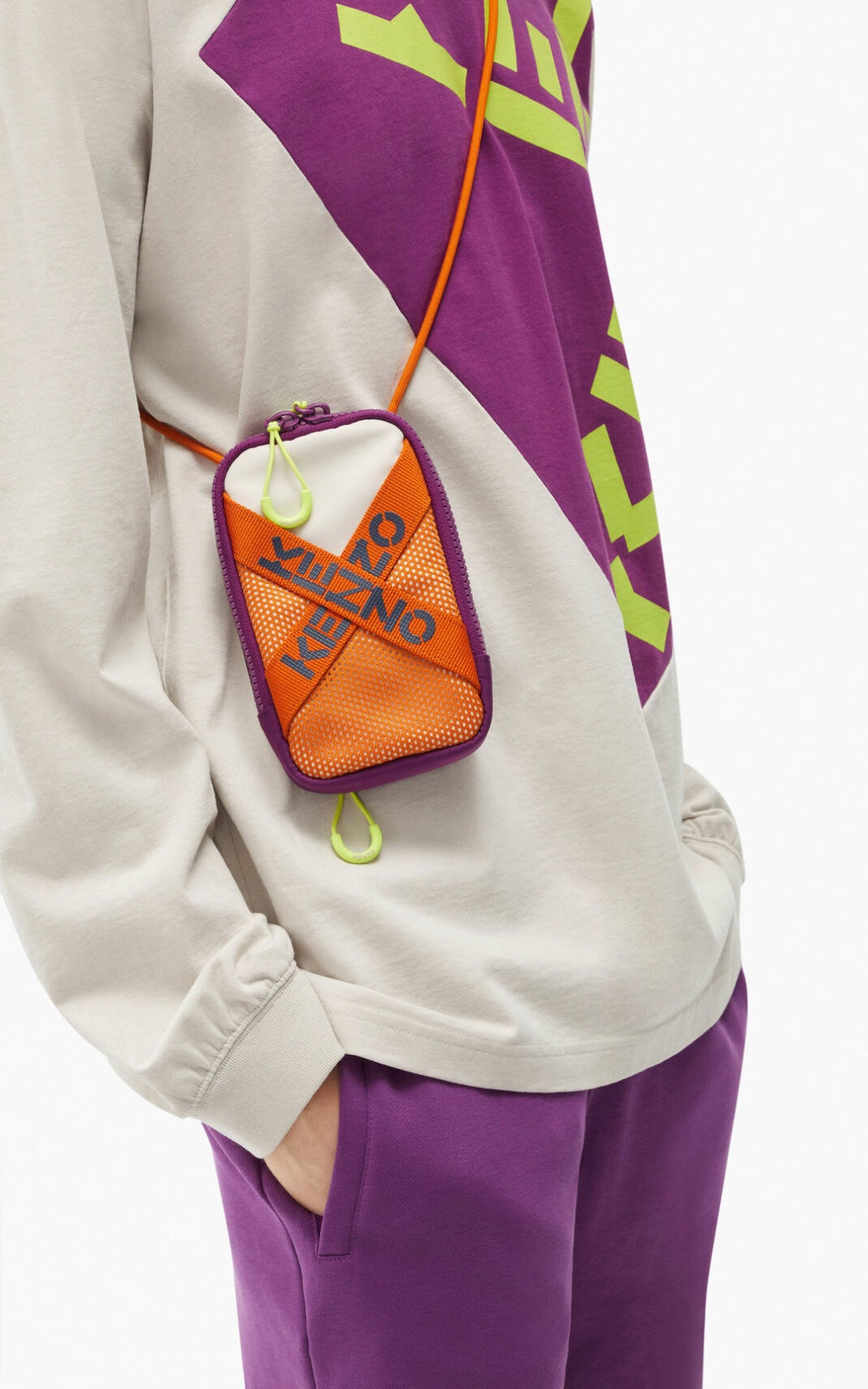 KENZO Sport phone holder with strap - 4