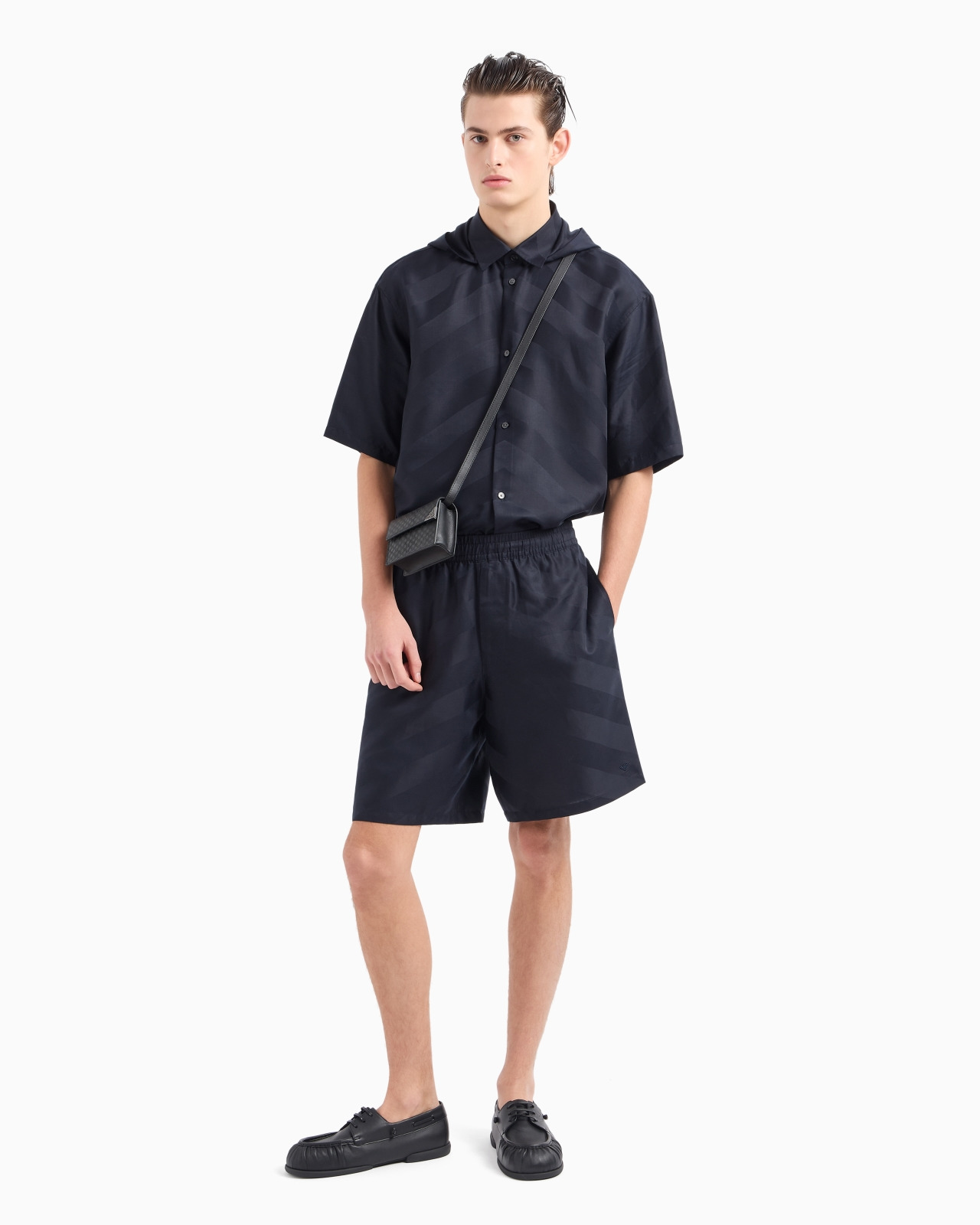 ASV all-over patterned Lyocell Bermuda shorts with an elasticated waist - 4