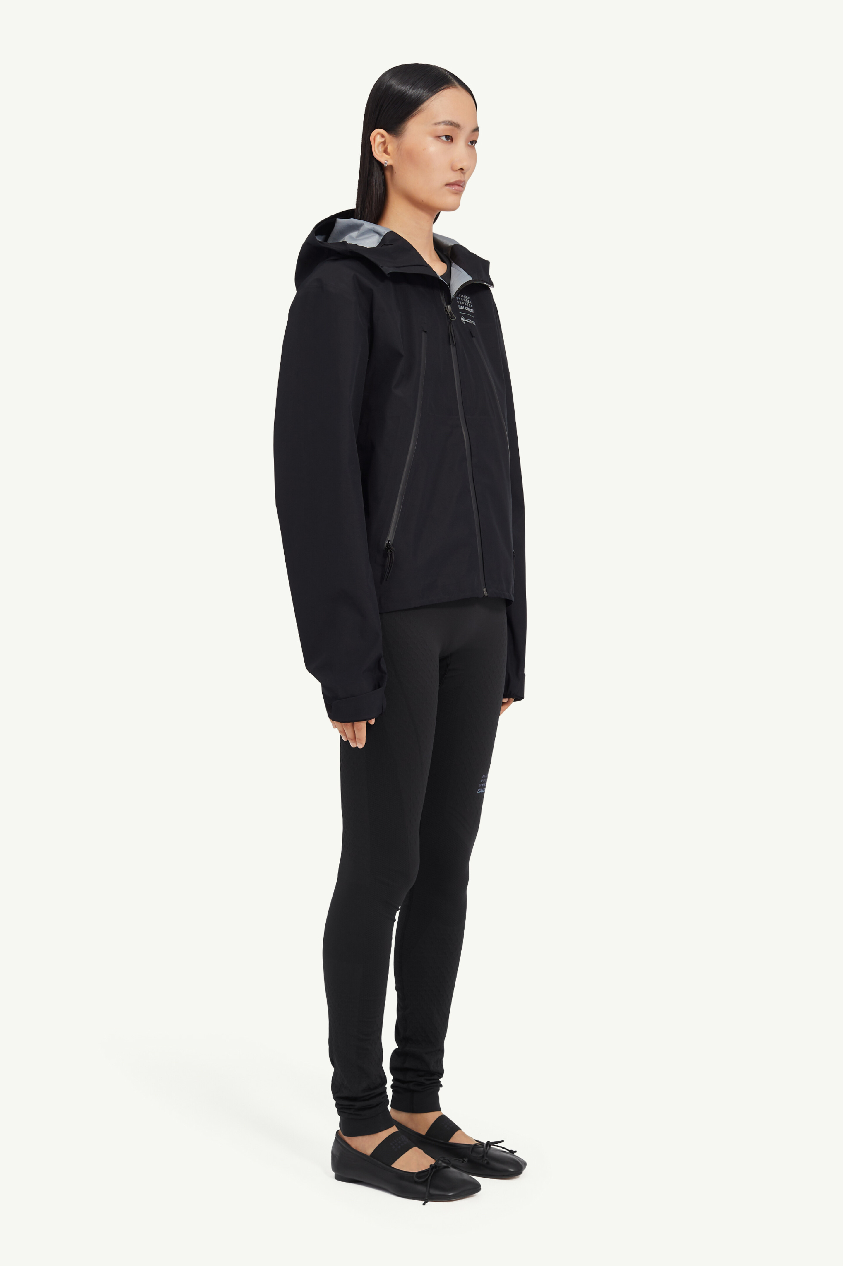 MM6 x Salomon GORE-TEX Hooded Windbreaker - 3