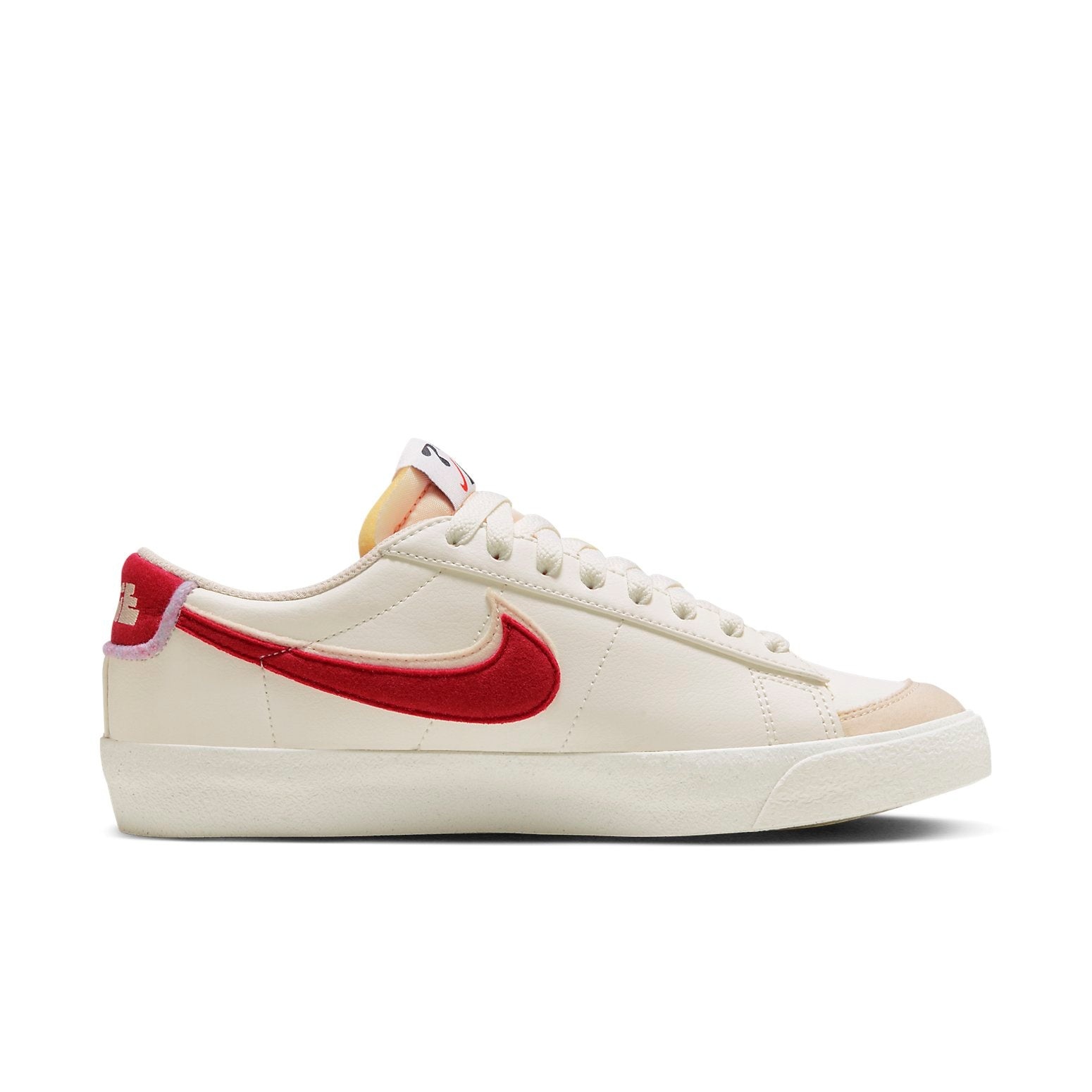 (WMNS) Nike Blazer Low '1972' DX6064-161 - 2