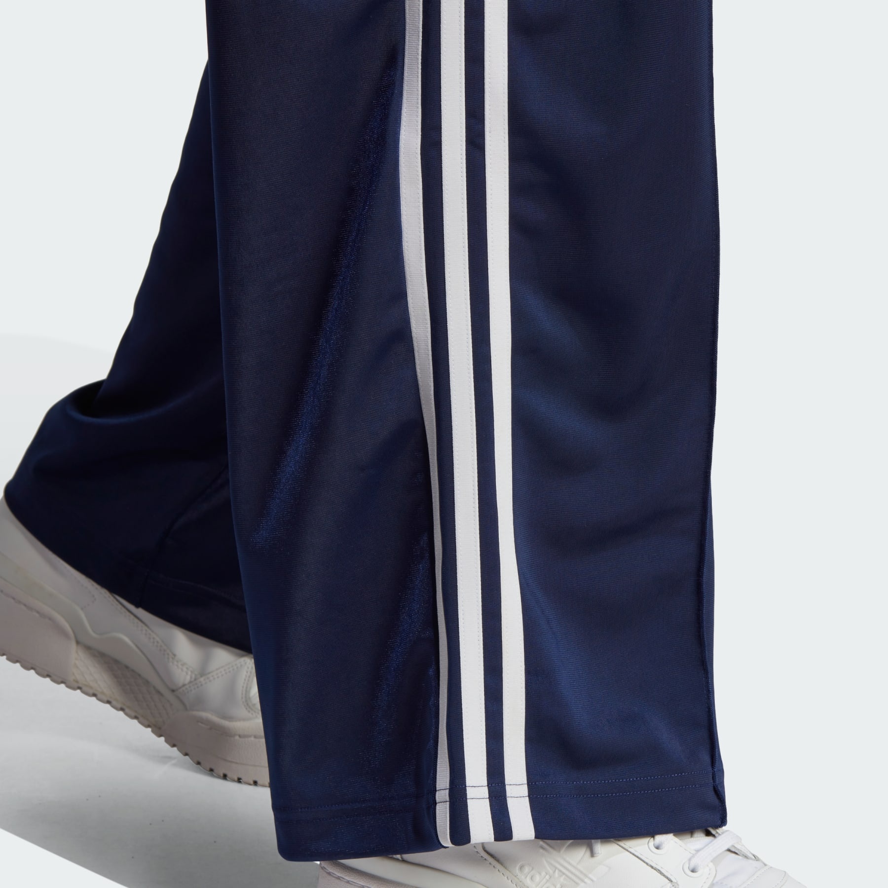 adidas×emmi FIREBIRD LOOSE TRACK PANTS adidas Originals for emmi】FIREBIRD LOOSE TRACK PANTS(ワイド