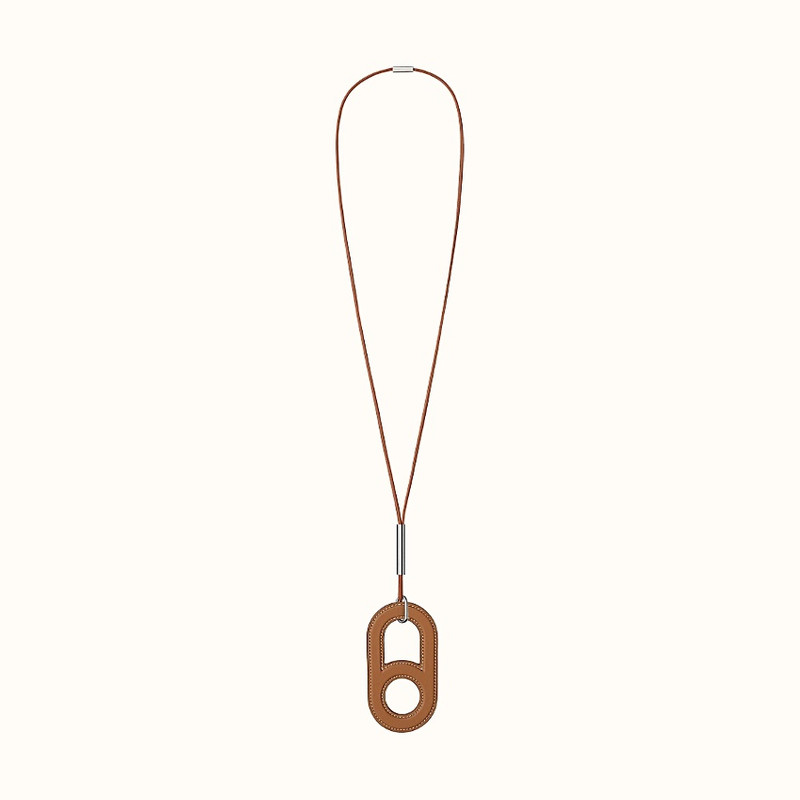 Hermès Variation pendant outlook
