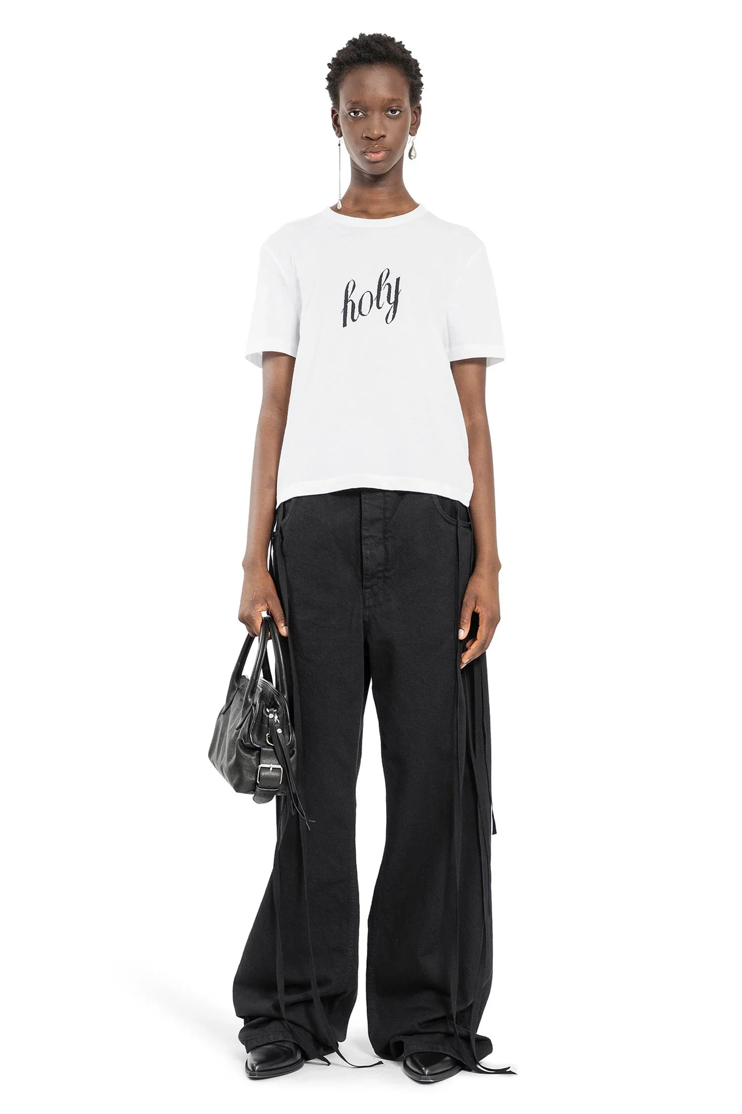 Fanie-Holy-T-Shirt - 4