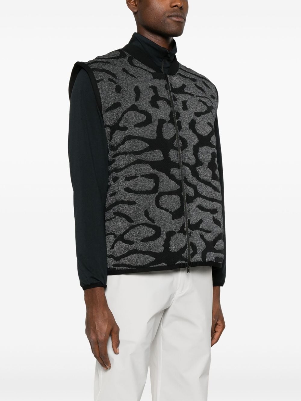 patterned-jacquard gilet - 3