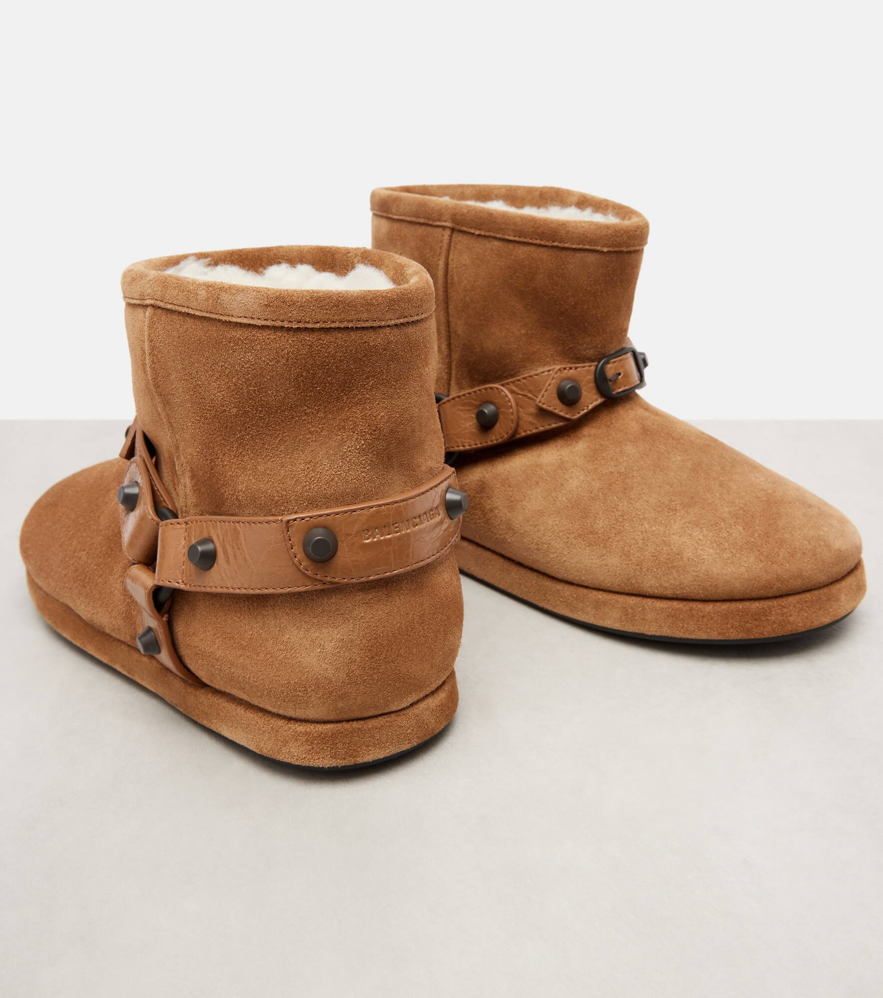 Alaska suede ankle boots - 5