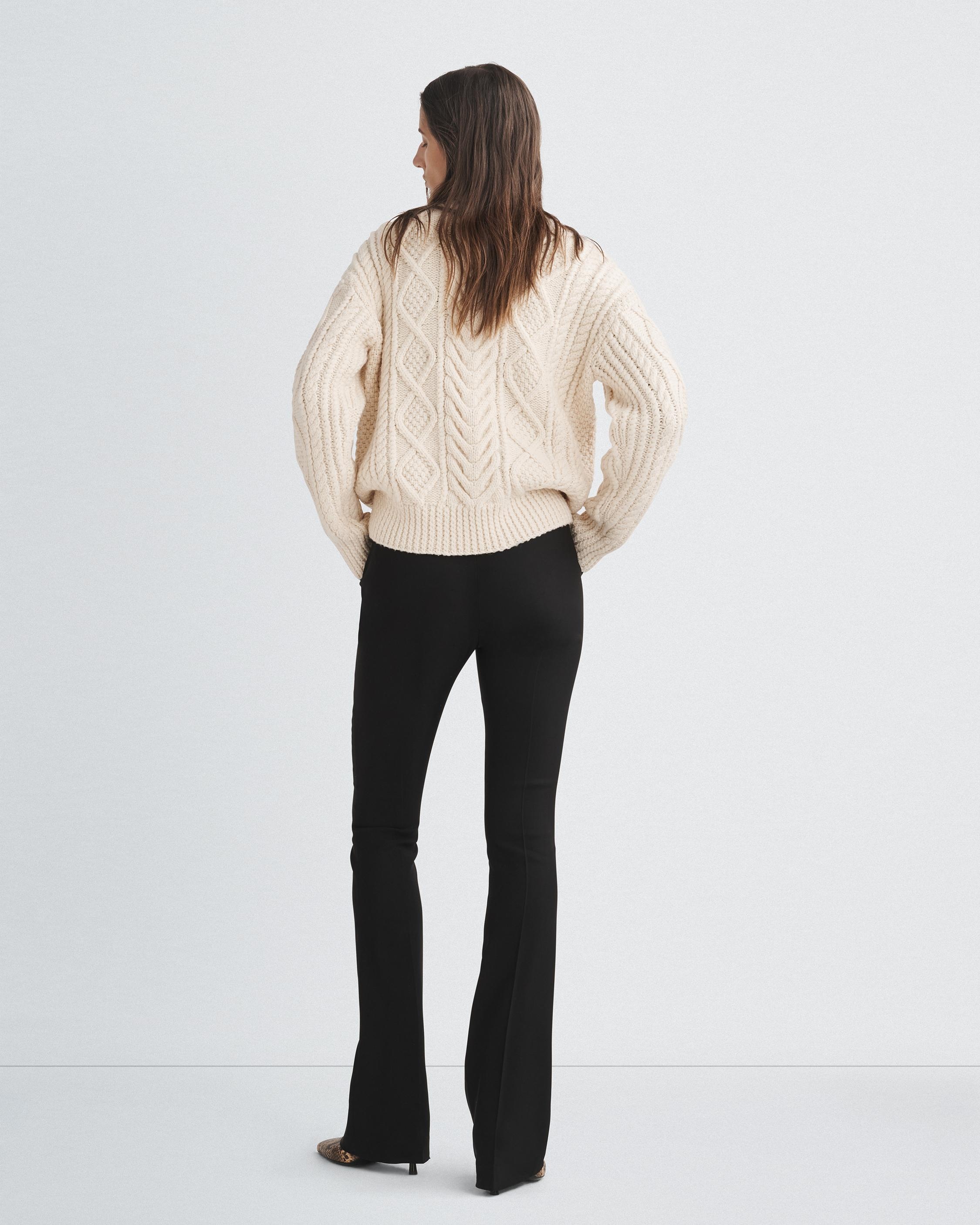 Spencer Handknit Wool Sweater
Relaxed Fit - 5