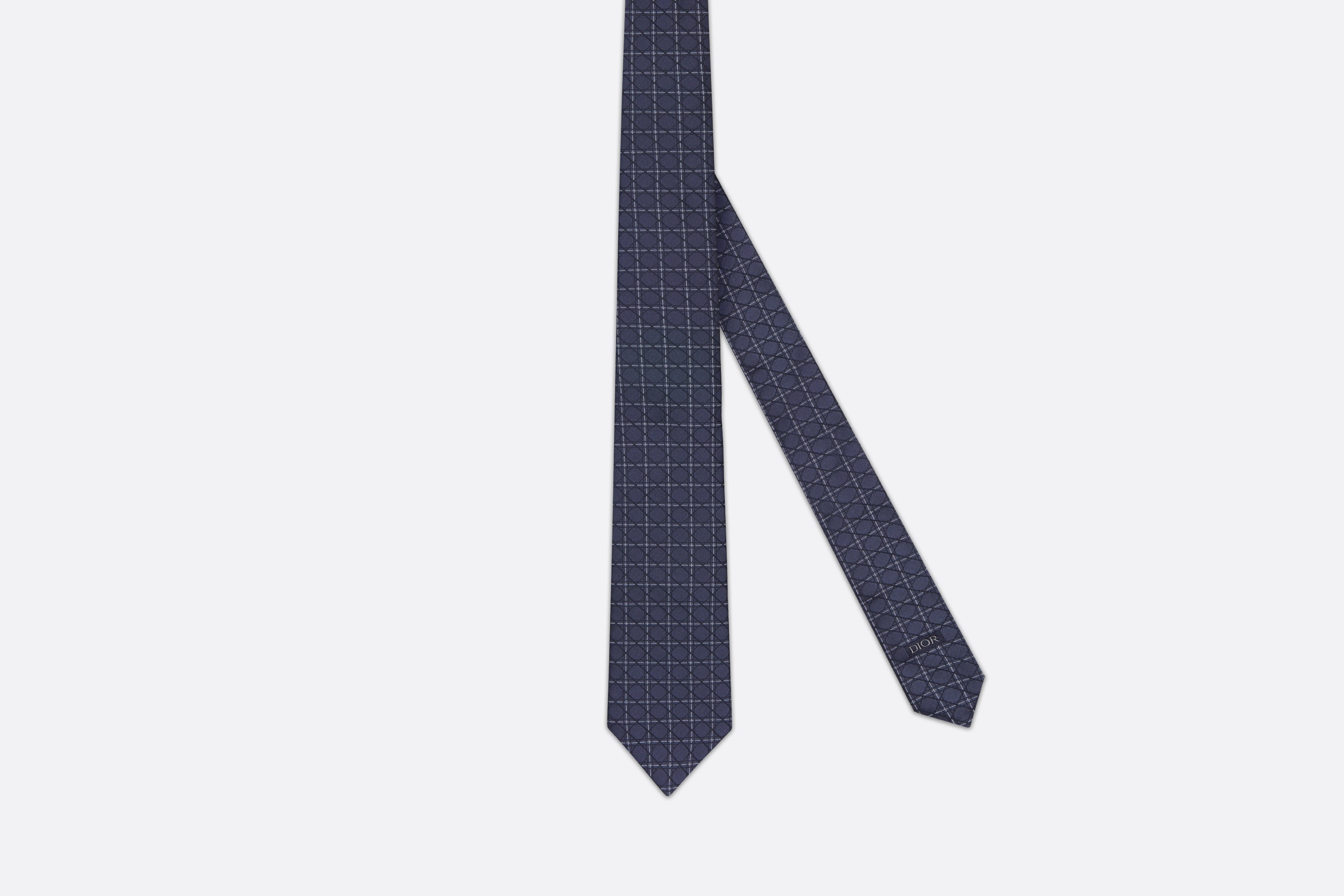 Cannage Tie - 1