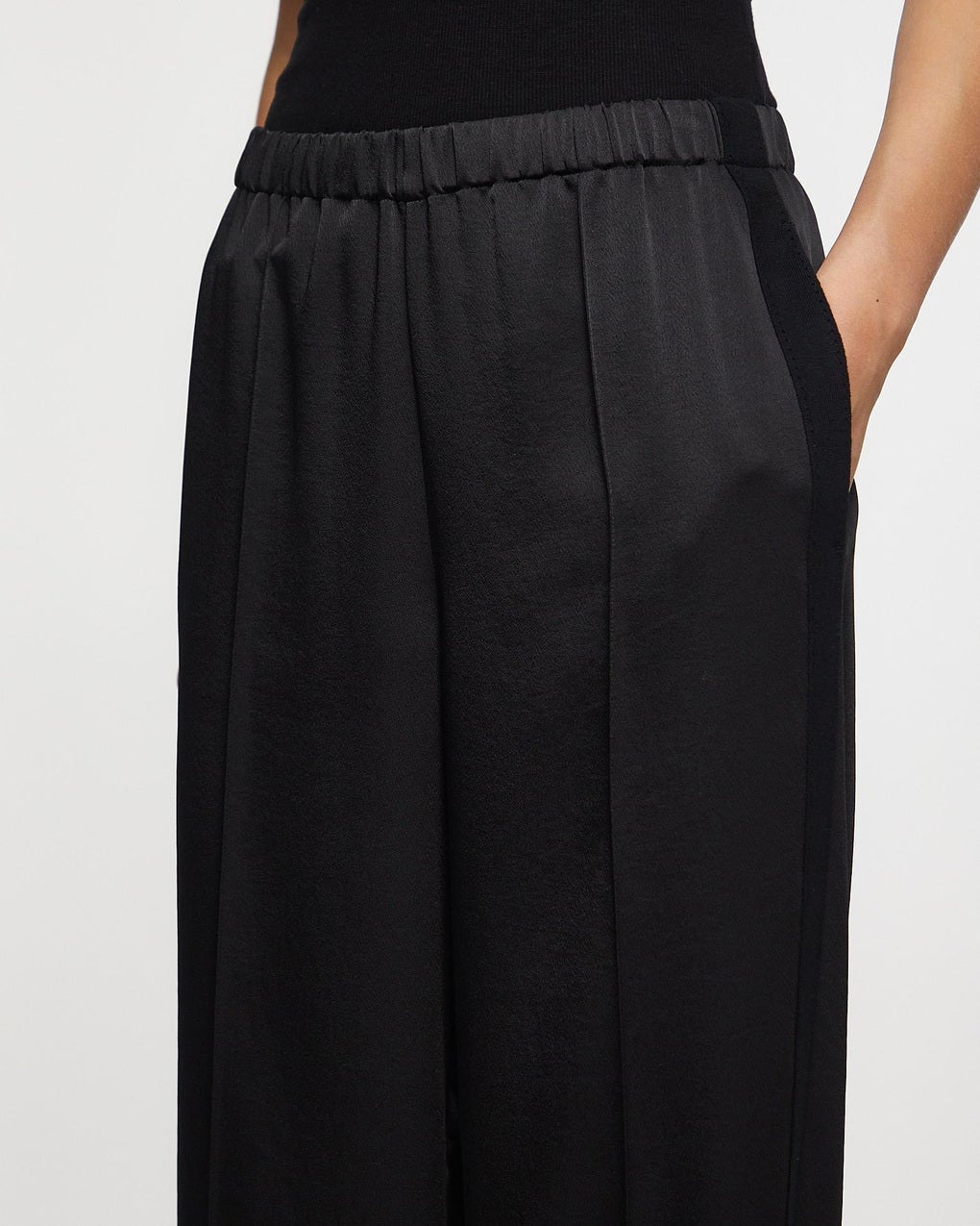 Trousers Mid Rise Side-Strap Crepe Black - 5
