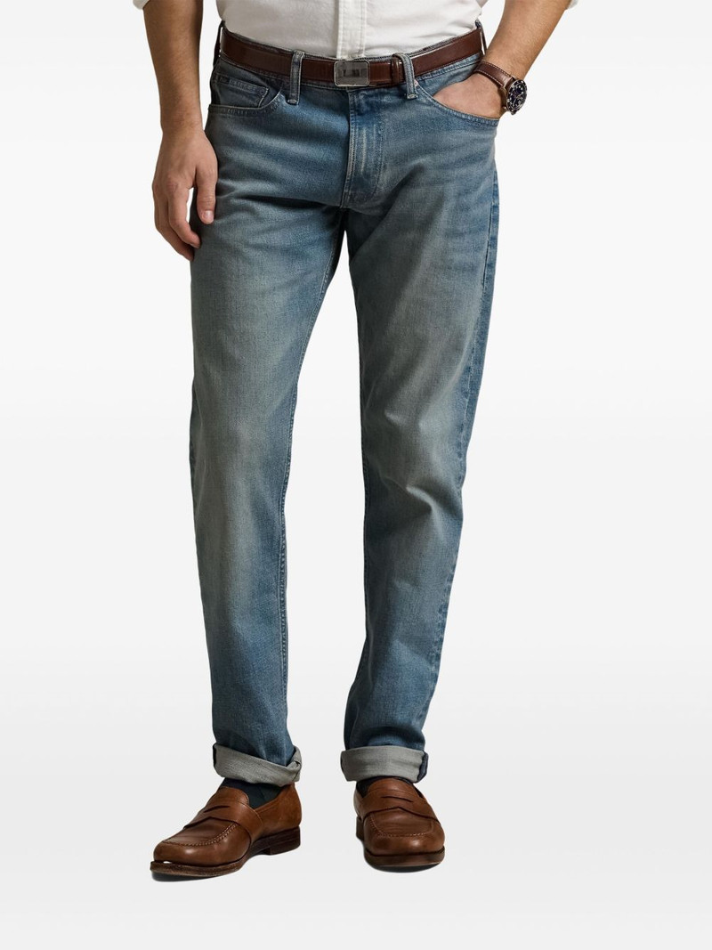 straight-leg jeans 3