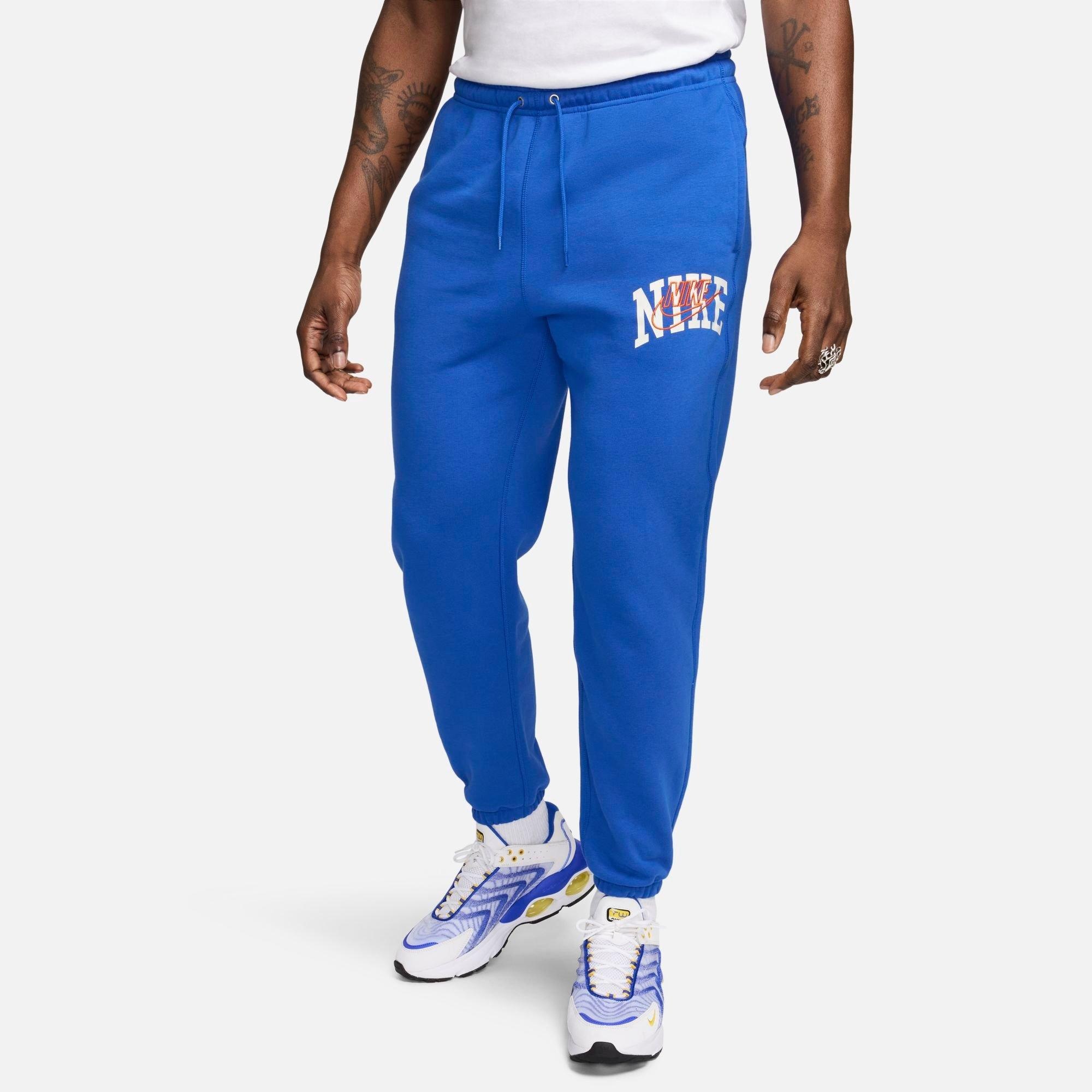 MEN'S NIKE CLUB FLEECE ARCHED VARSITY GRAPHIC CUFFED SWEATPANTS - 1