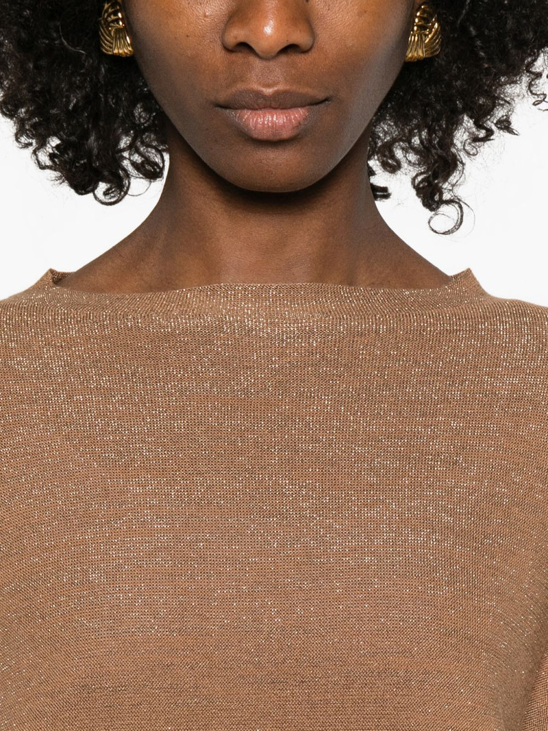 round-neck T-shirt 5