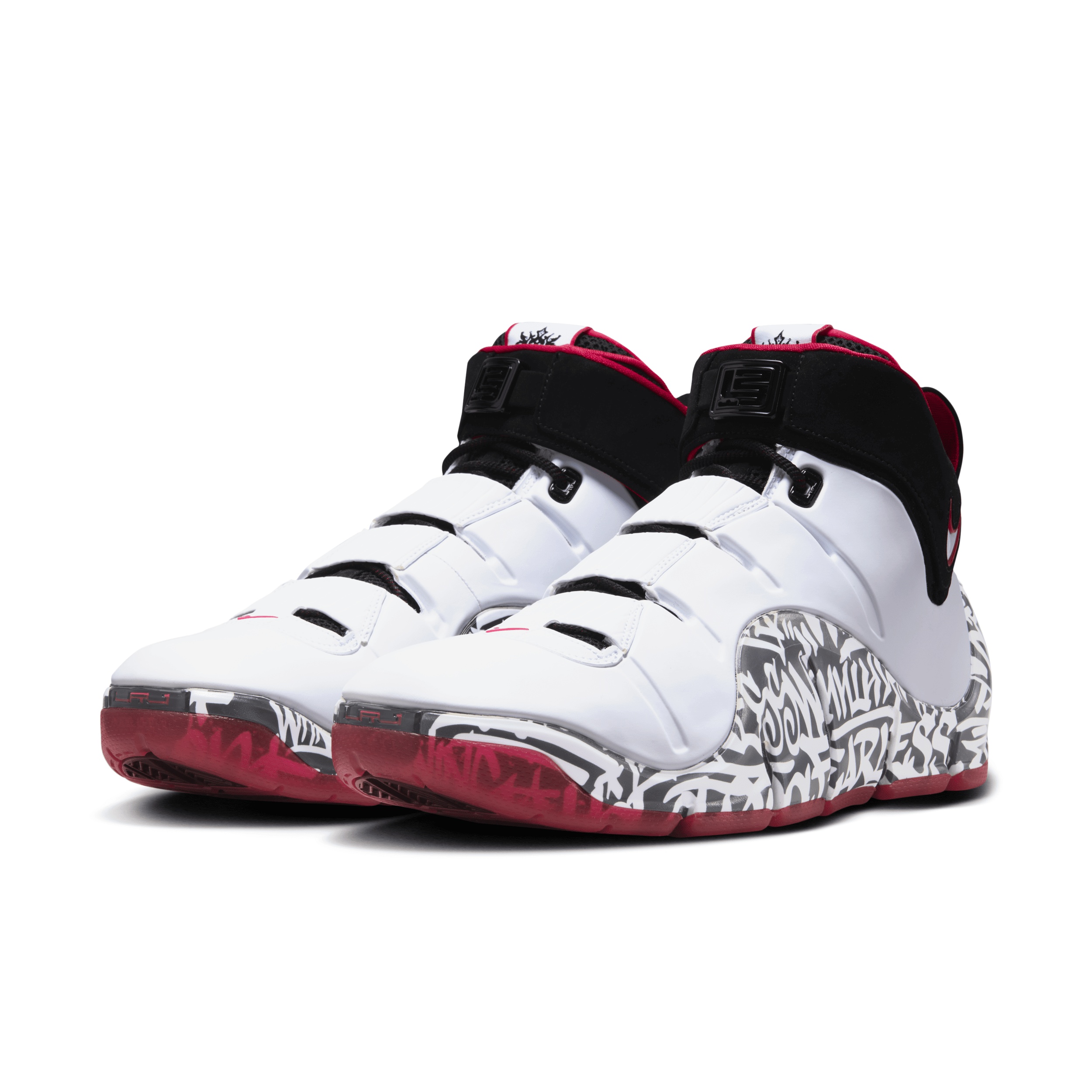 Nike Zoom LeBron 4 Men's Shoes - 5