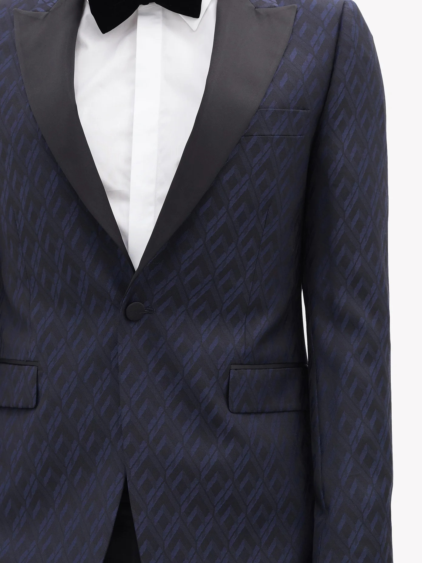 Single-breasted satin-lapel Soho-fit wool jacket - 3