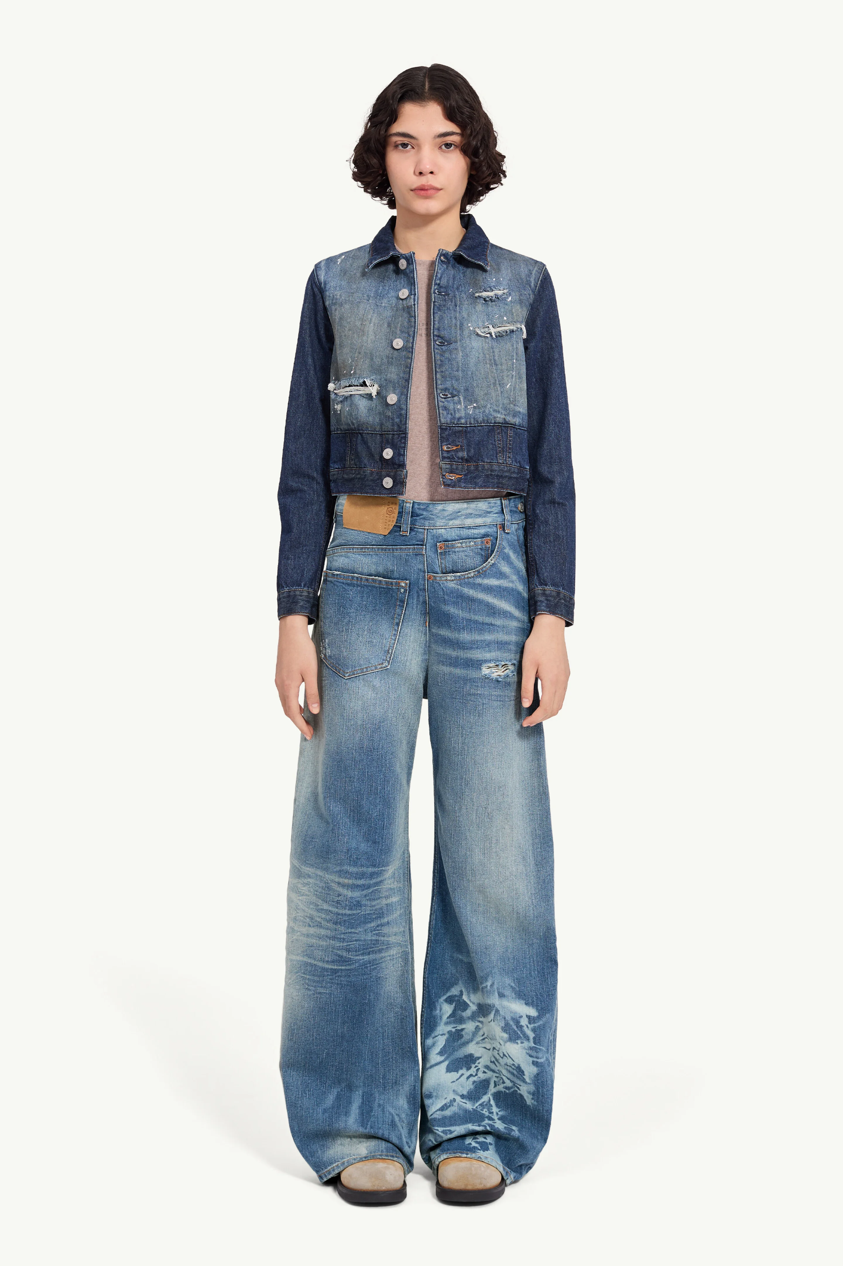 Wide-leg jeans - 1